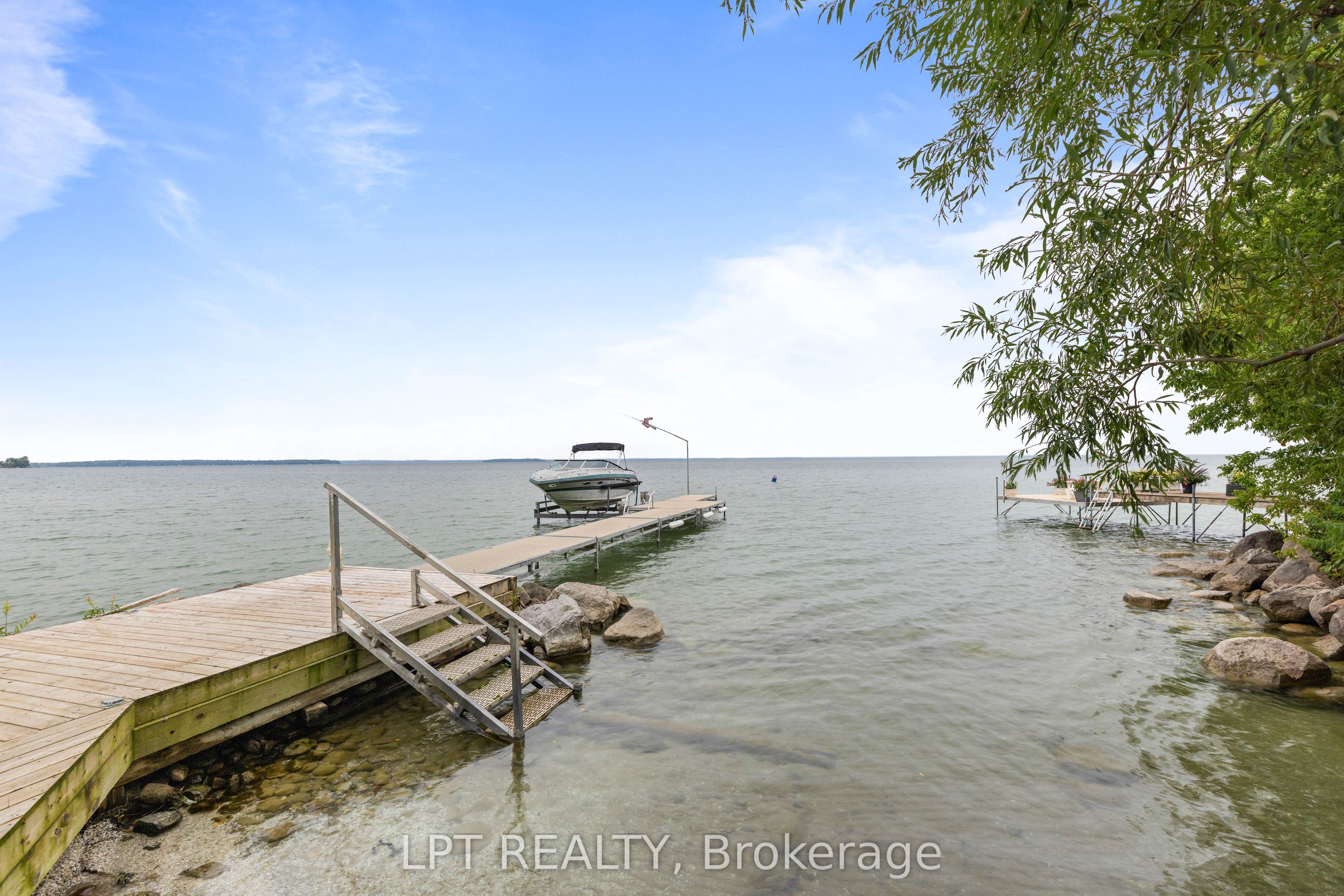 427 Lake Drive E, Georgina, ON L0E 1S0 photo 4