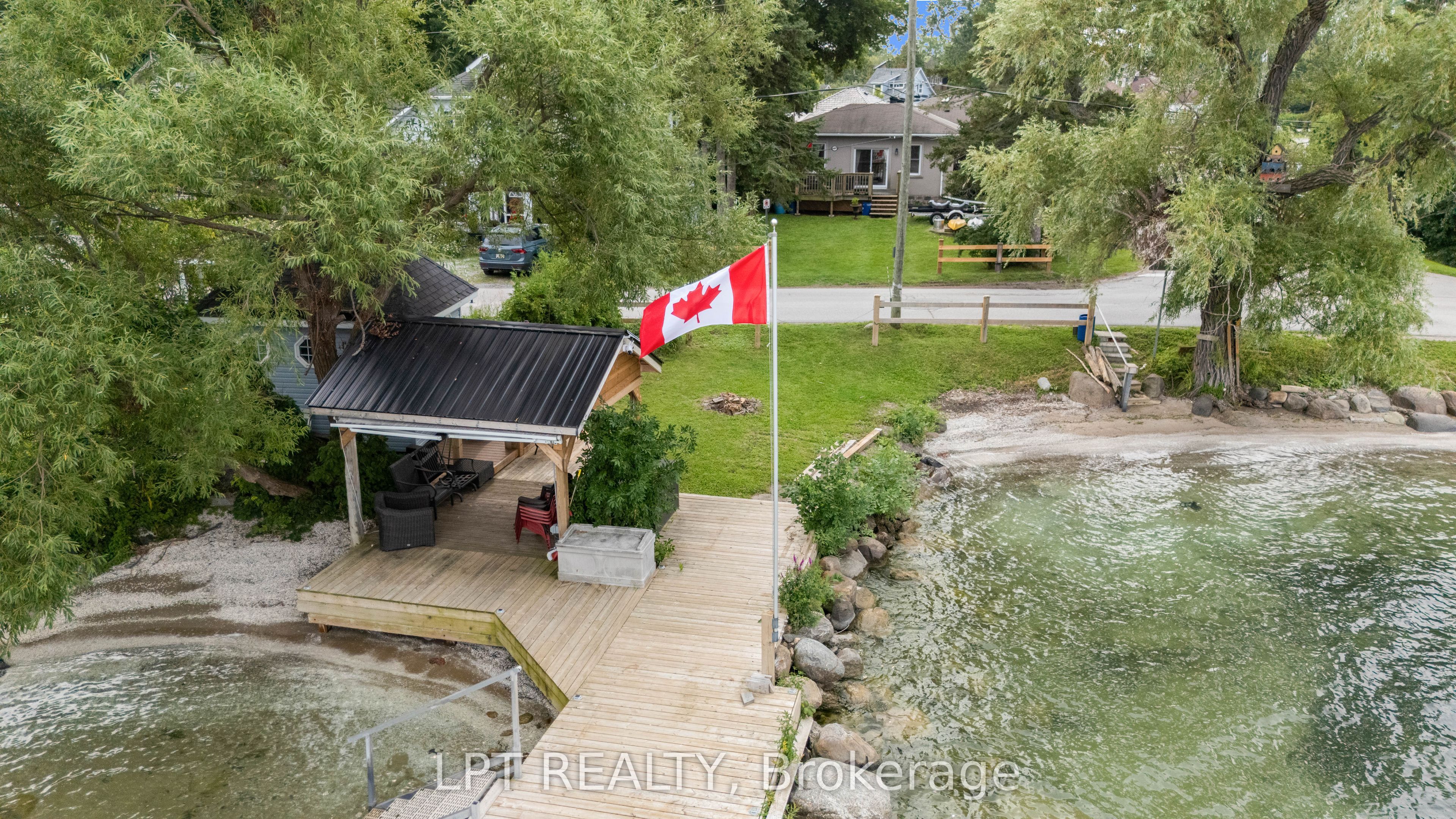 427 Lake Drive E, Georgina, ON L0E 1S0 photo 5