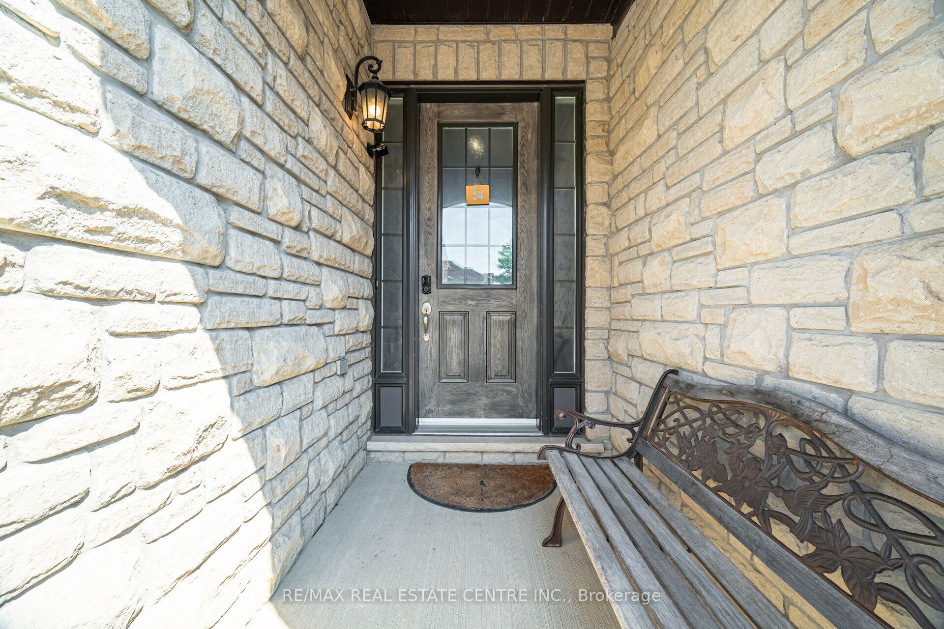 34 Alex Campbell Crescent, King, ON L7B 0C2 photo 2