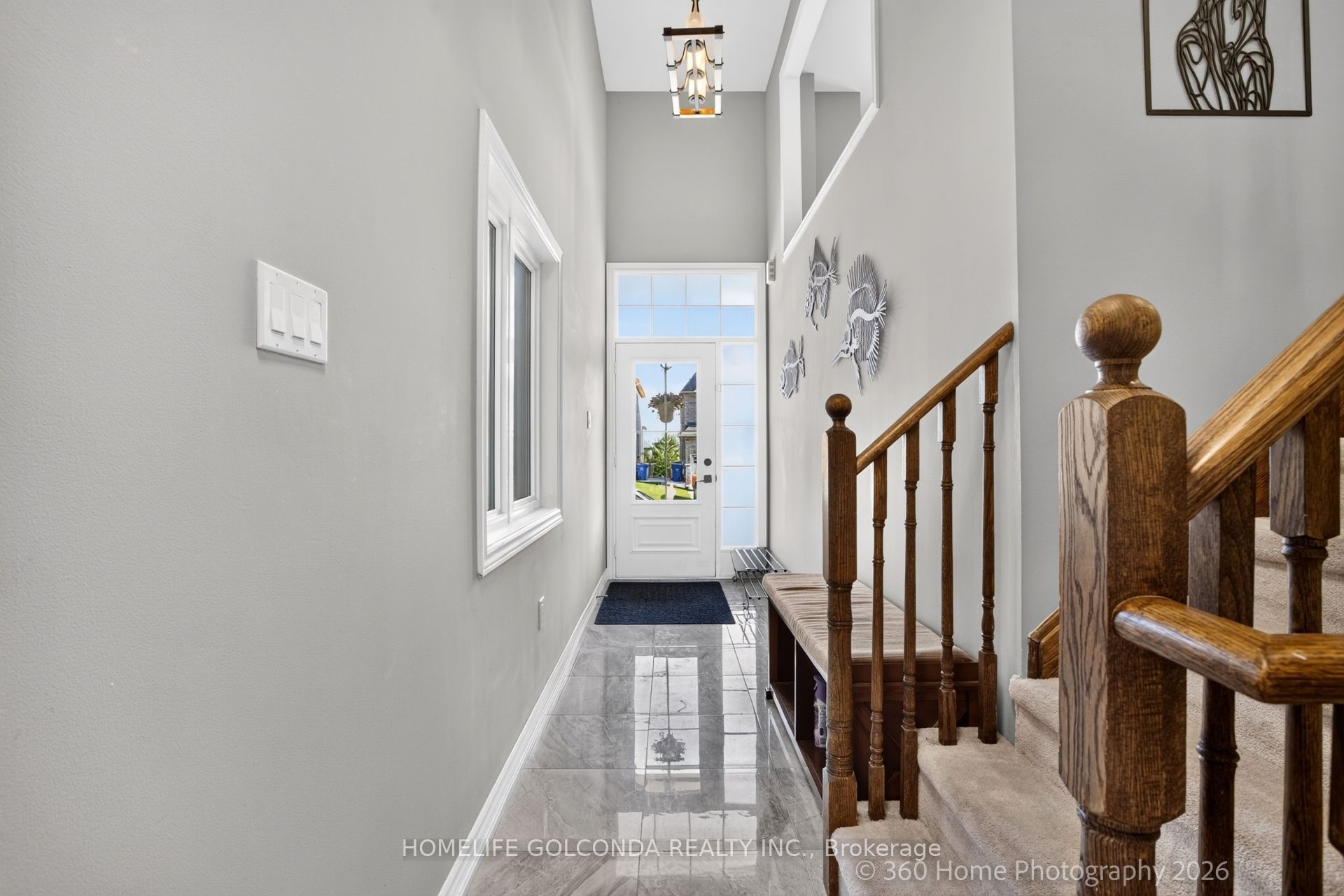 40 Ridge Gate Crescent, East Gwillimbury, ON L0G 1M0 photo 2