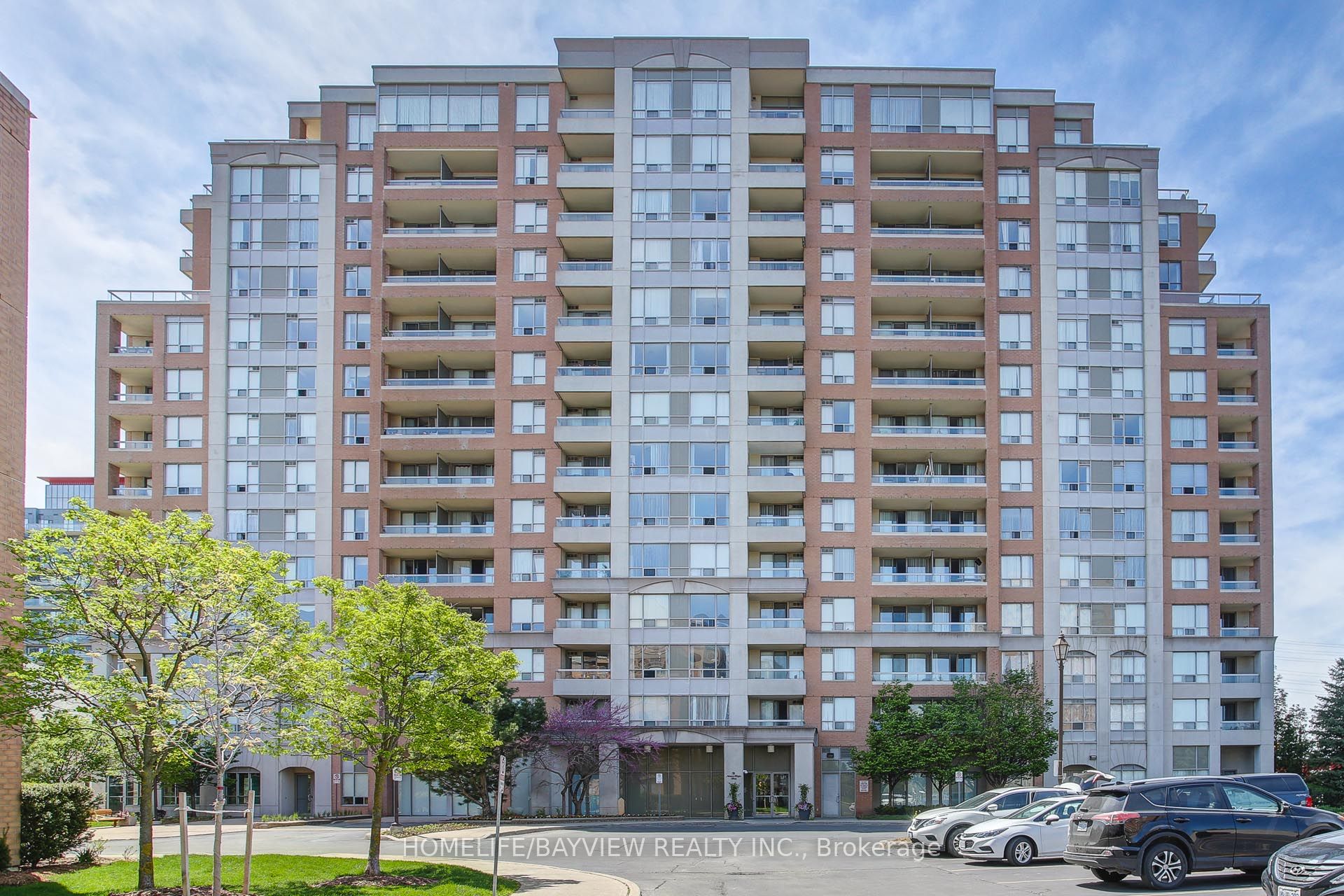 9 Northern Heights Drive LPH4, Richmond Hill, ON L4B 4M5