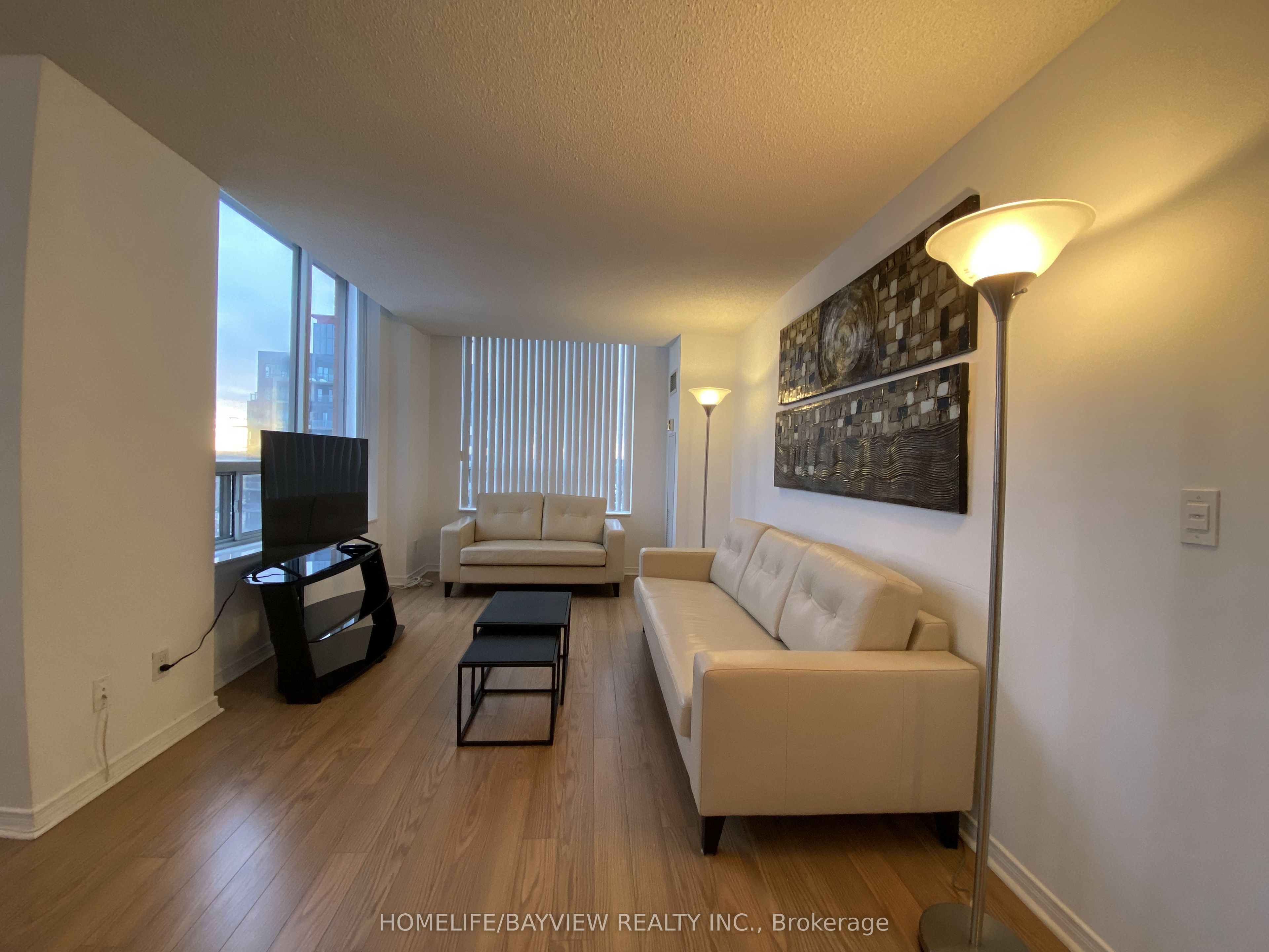 9 Northern Heights Drive LPH4, Richmond Hill, ON L4B 4M5 photo 5