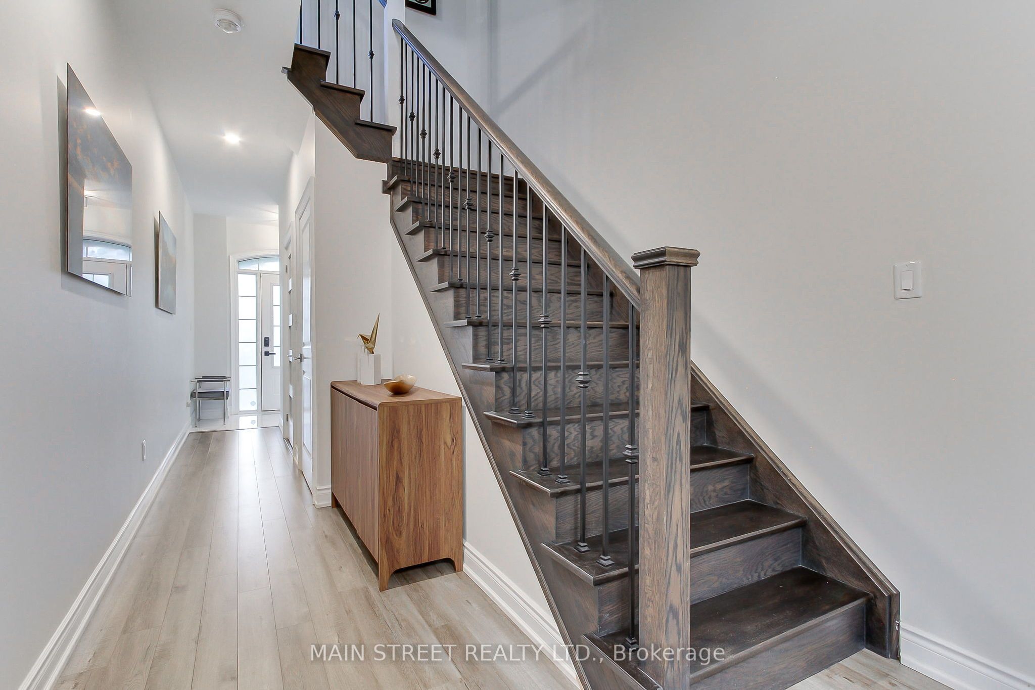 26 Queen Mary Court, Vaughan, ON L4L 0H9 photo 5
