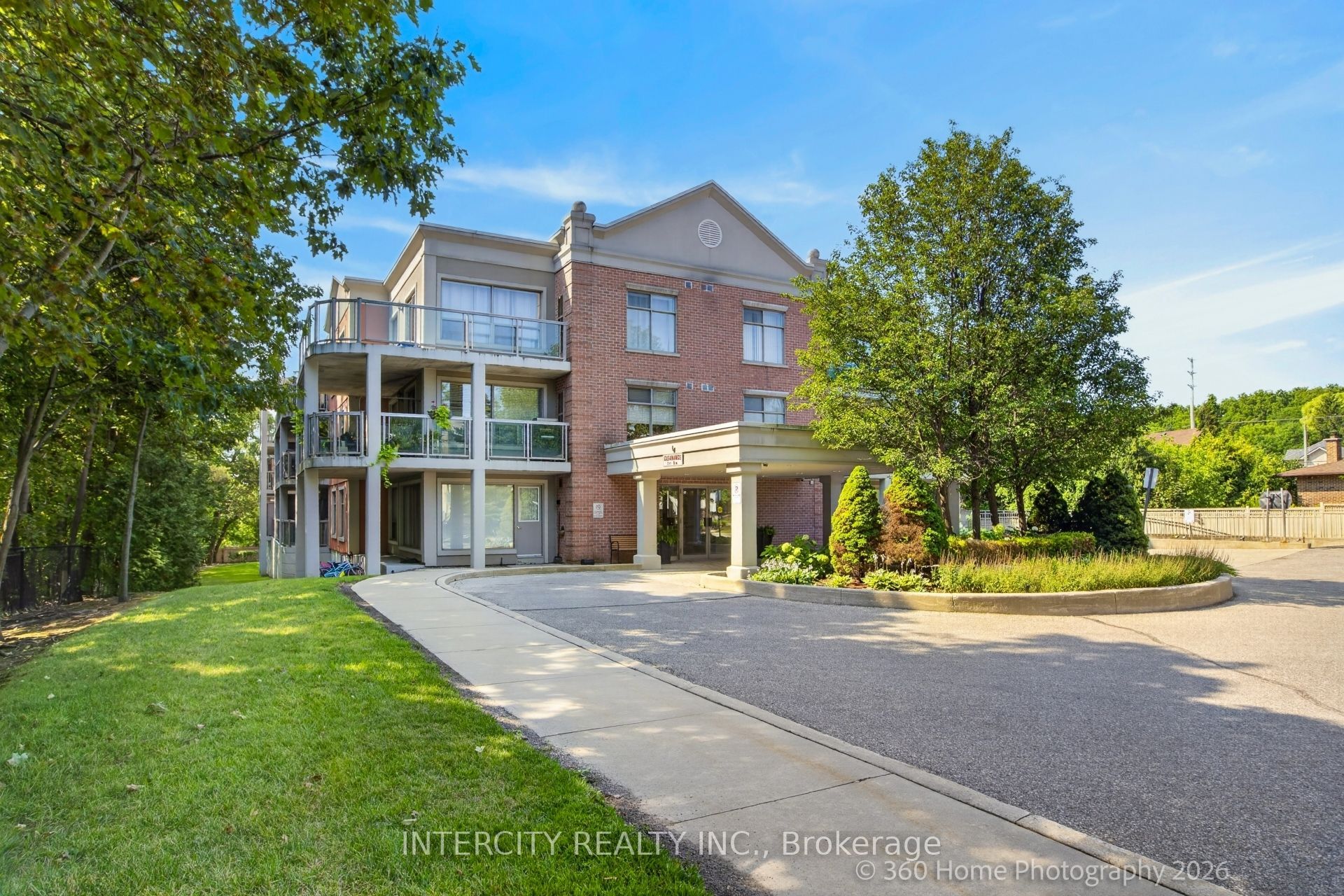 245 Pine Grove Road 304, Vaughan, ON L4L 2H7