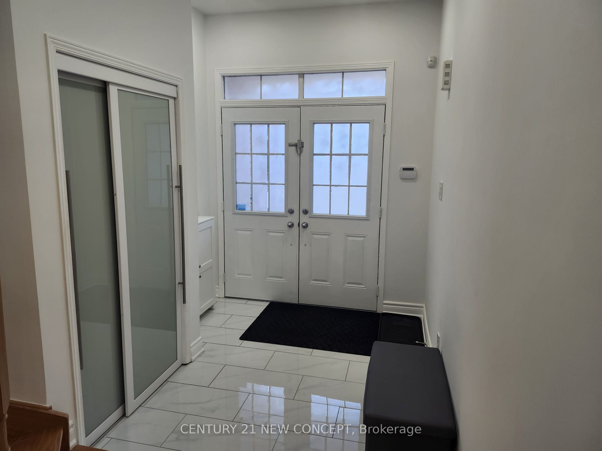 101 Big Hill Crescent, Vaughan, ON L6A 4K7 photo 2