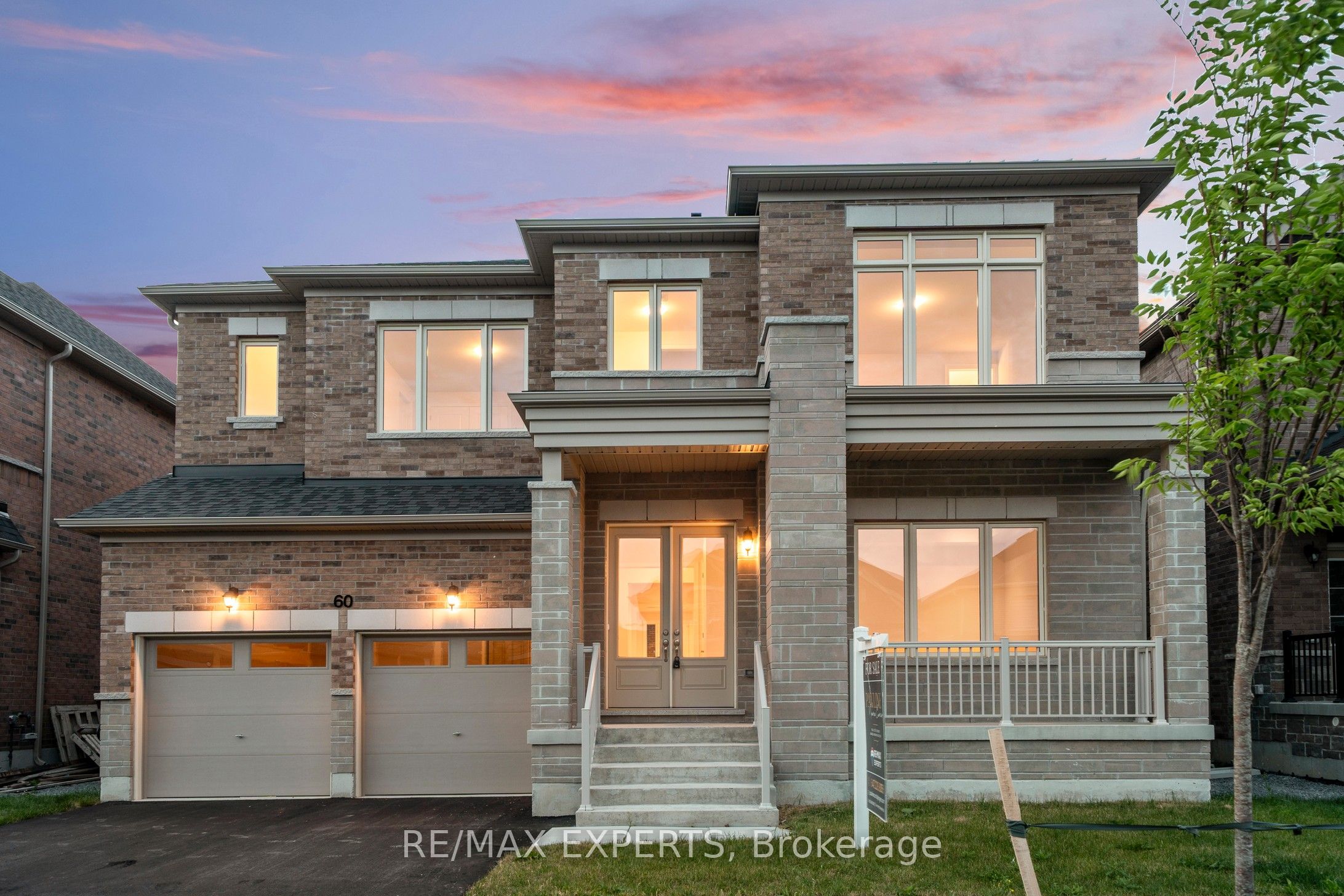 60 Bud Leggett Crescent, Georgina, ON L4P 0S9