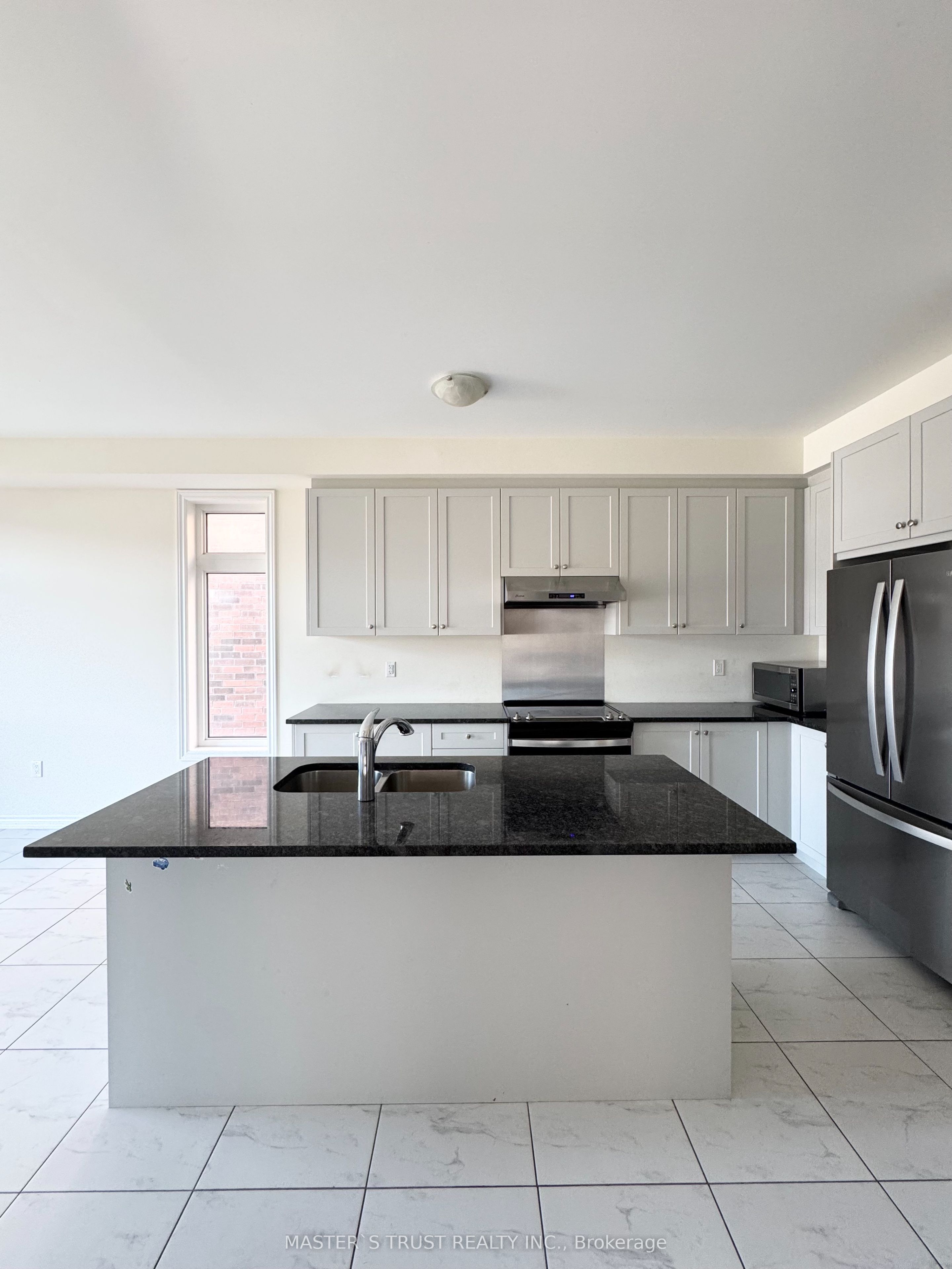 78 Kentledge Avenue, East Gwillimbury, ON L9N 0E5 photo 3