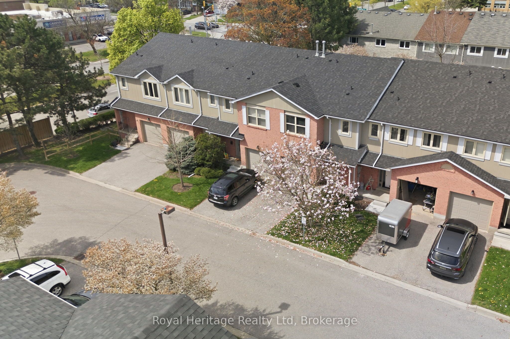 115 Avenue Road 26, Richmond Hill, ON L4C 9N2