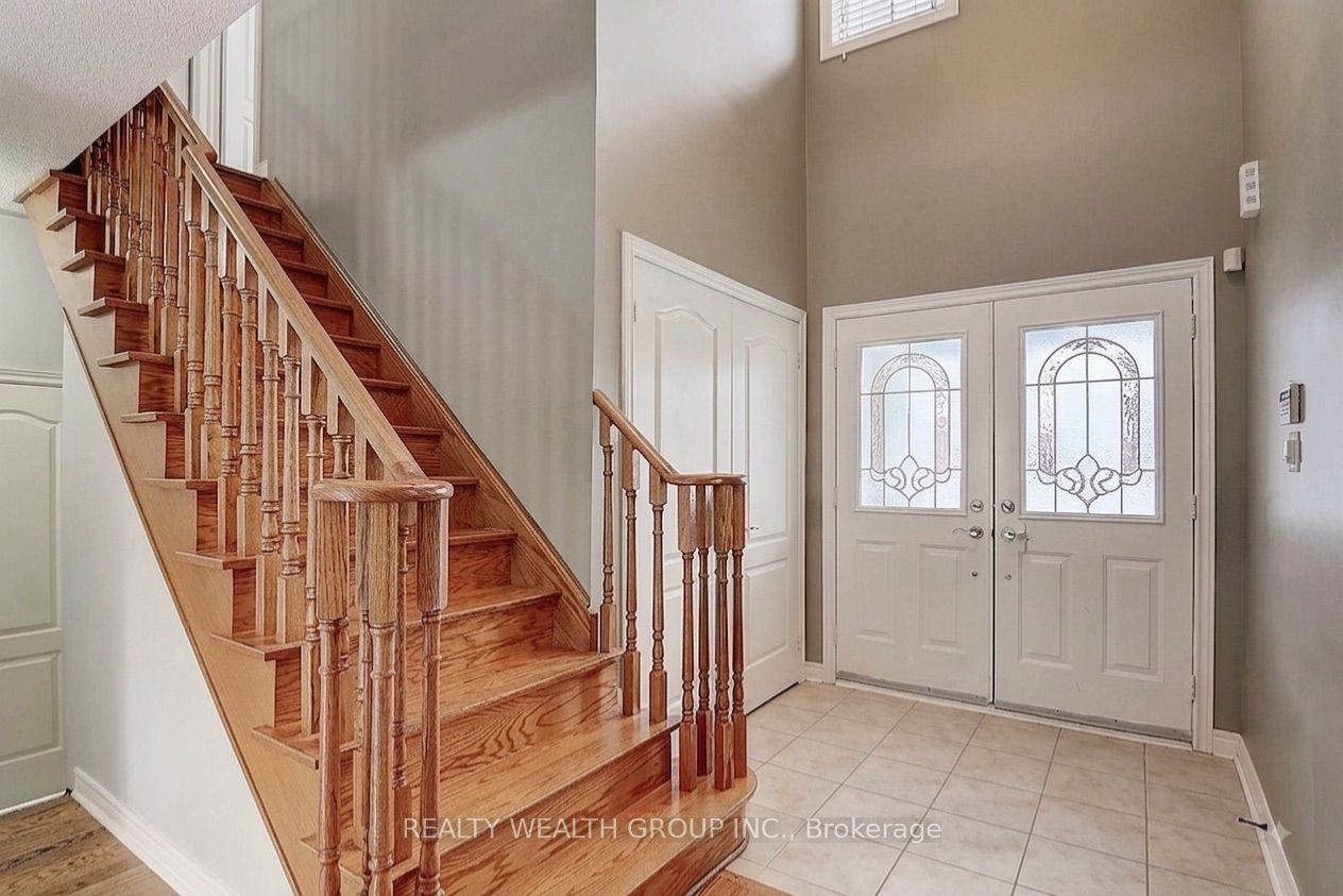 20 Laura Sabrina Drive, Vaughan, ON L4H 1M6 photo 4