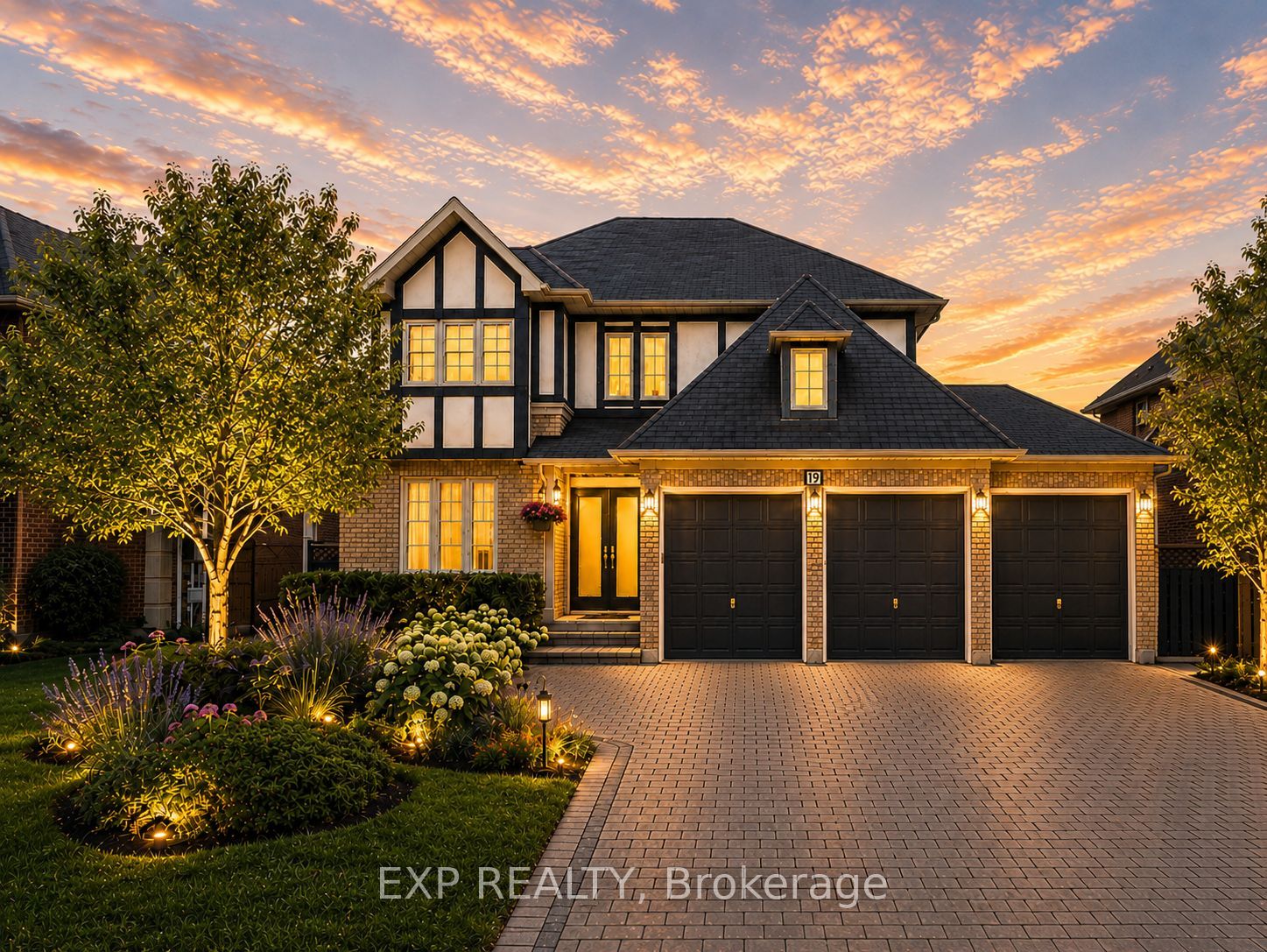 19 Springbrook Drive, Richmond Hill, ON L4B 3R9