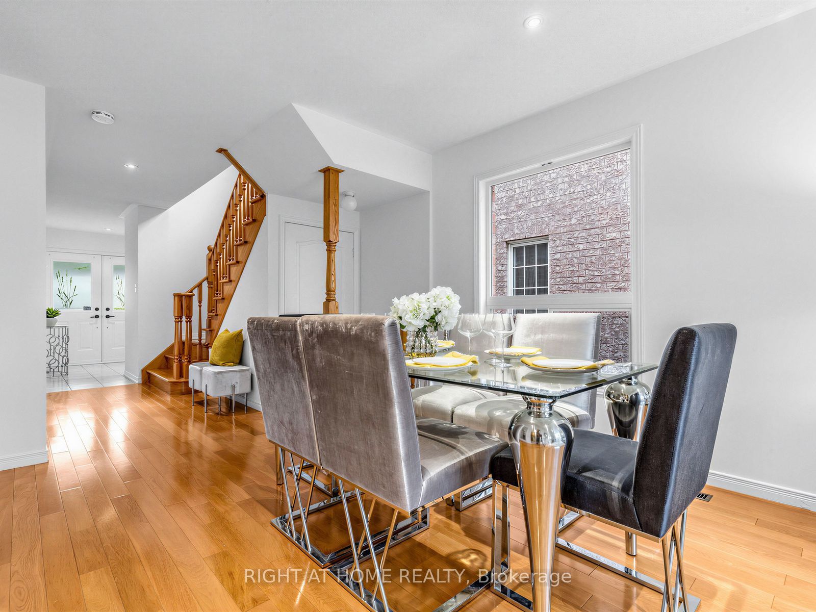 81 Briarcrest Drive, Markham, ON L6C 3E7 photo 5