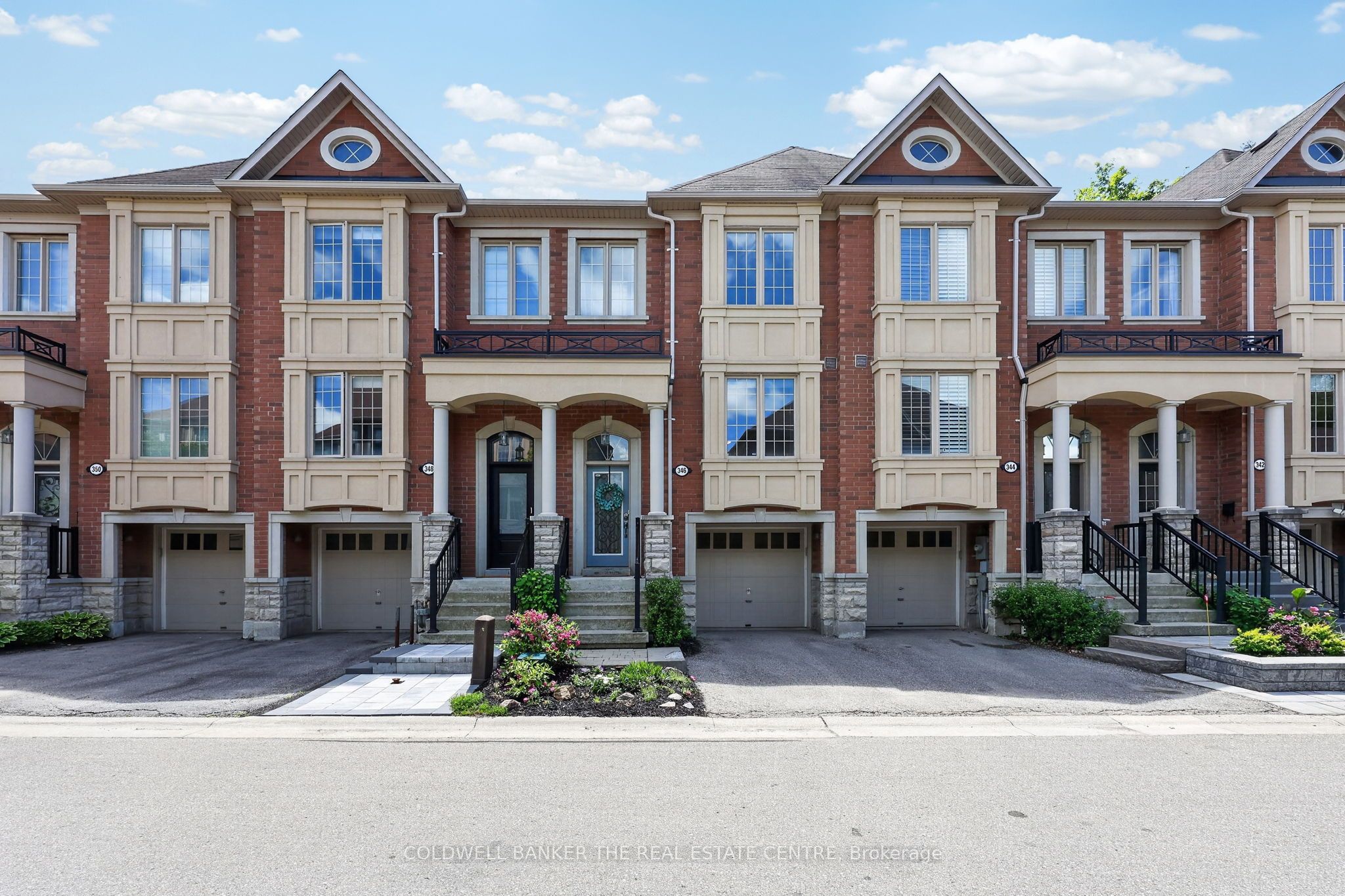346 Doak Lane, Newmarket, ON L3Y 0A7