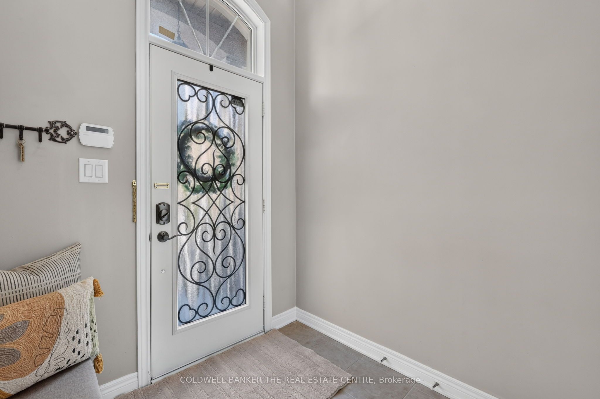 346 Doak Lane, Newmarket, ON L3Y 0A7 photo 4