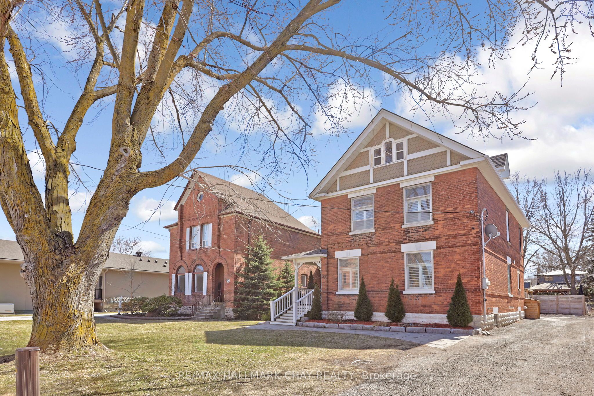 37 Main Street W, New Tecumseth, ON L0G 1A0
