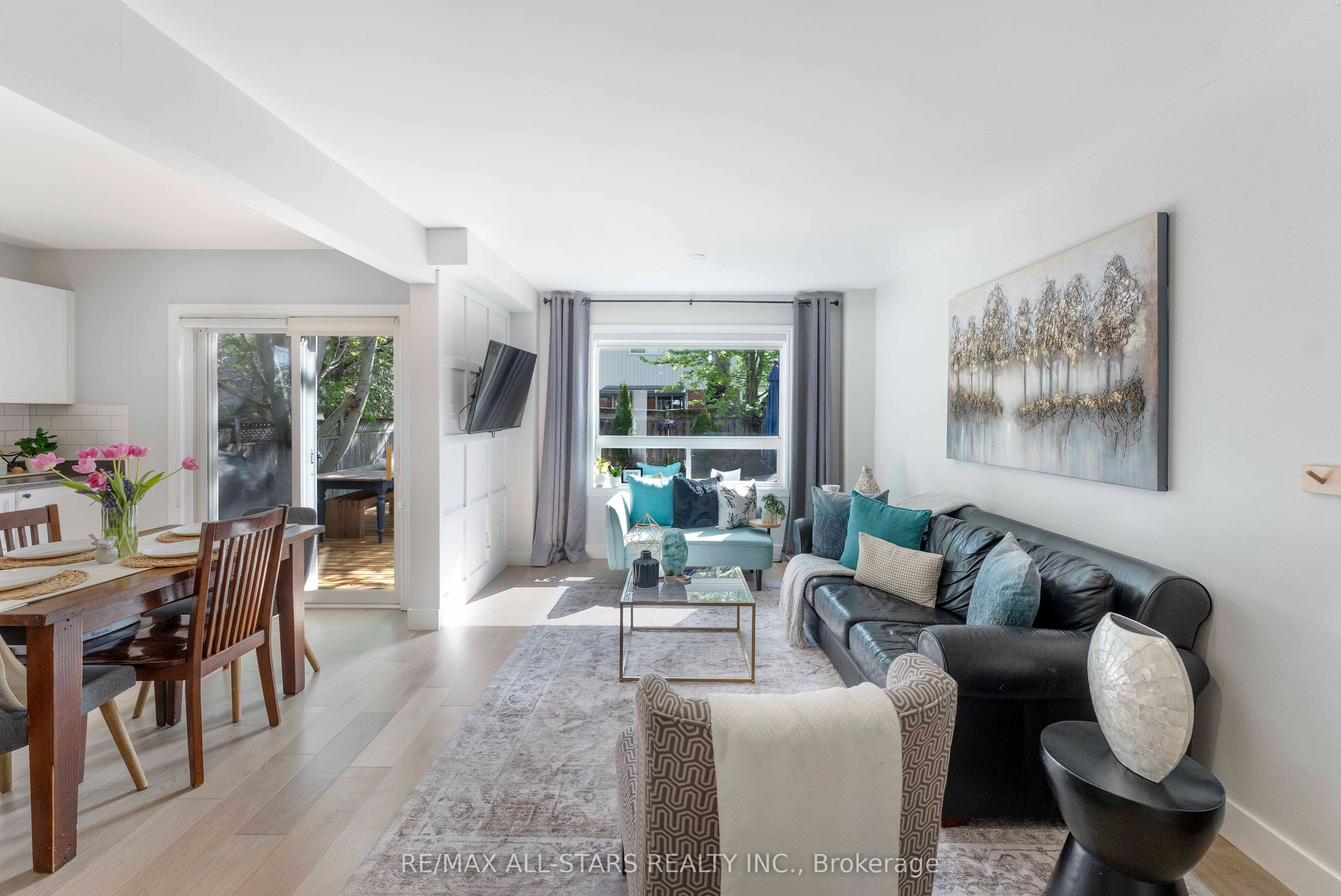 58 Margaret Graham Crescent, East Gwillimbury, ON L0G 1M0 photo 5