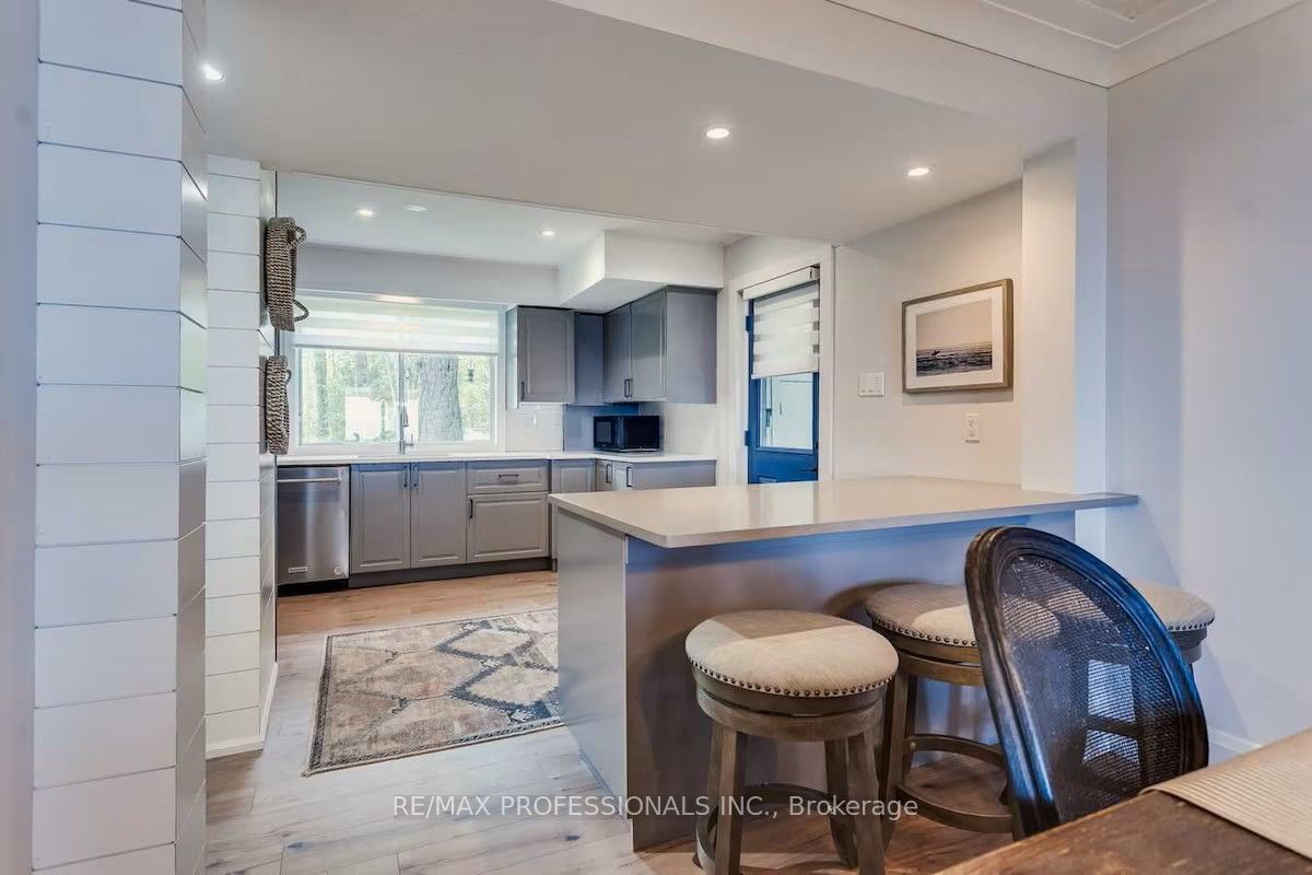 3465 Glenhaven Beach Road, Innisfil, ON L9S 2Z2 photo 5