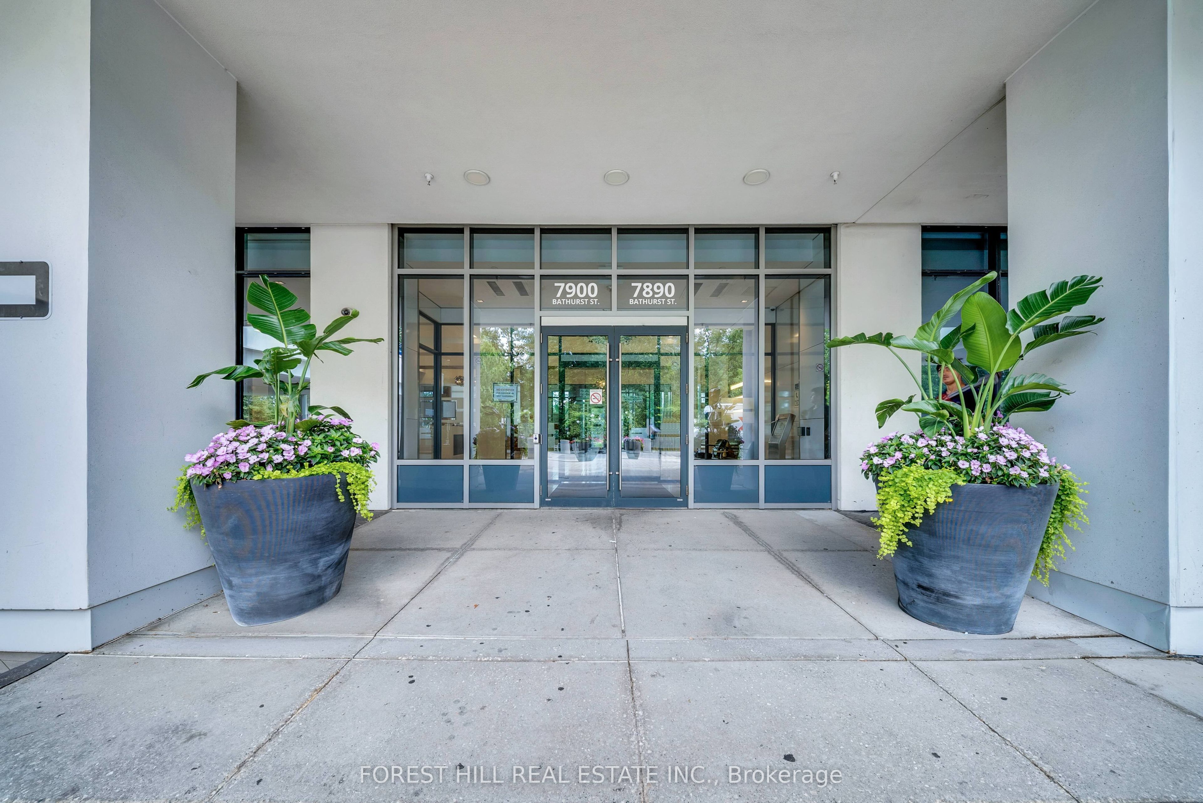 7890 Bathurst Street 1706, Vaughan, ON L4J 0J8 photo 3