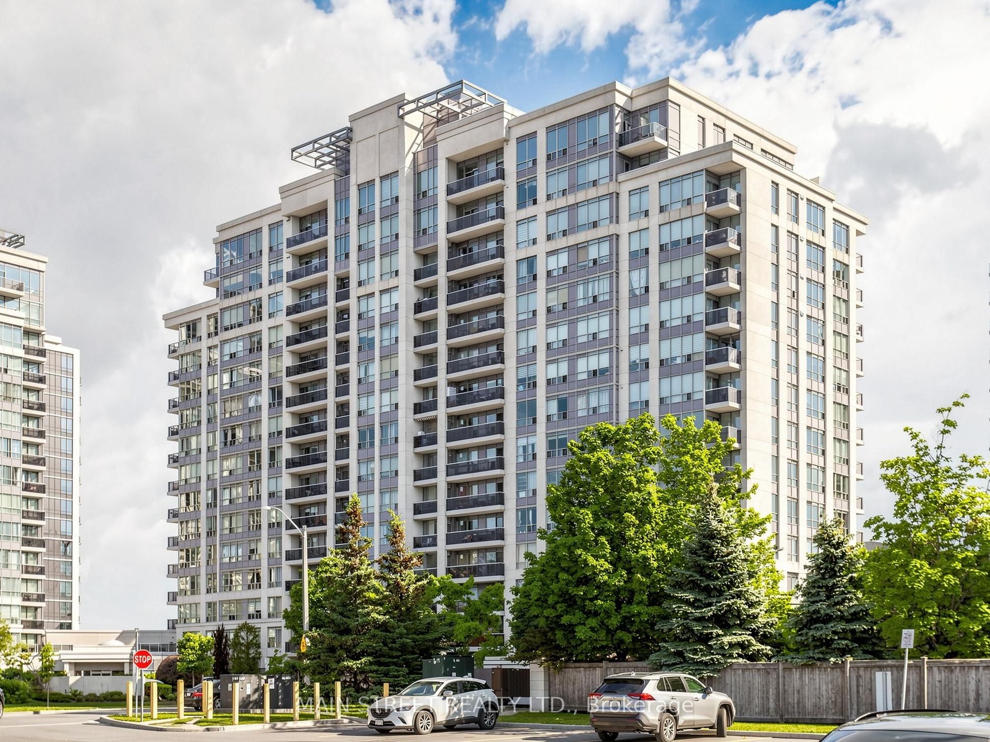 50 Disera Drive LPH6, Vaughan, ON L4J 9E9