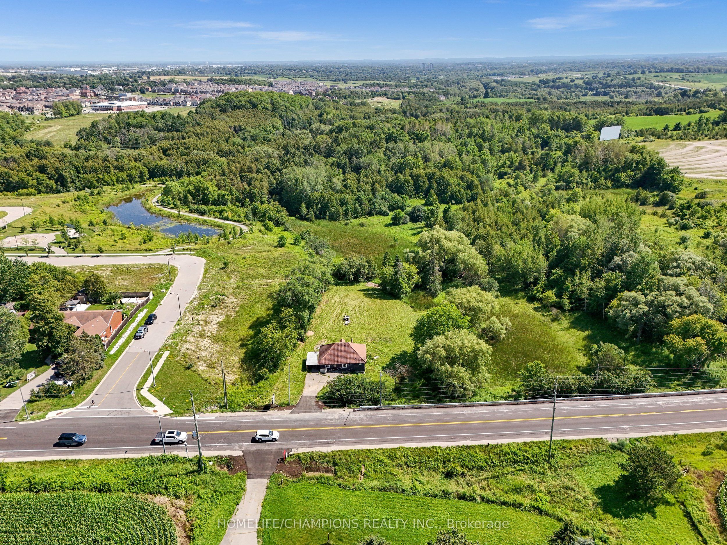 997 Mount Albert Road, East Gwillimbury, ON L0G 1V0