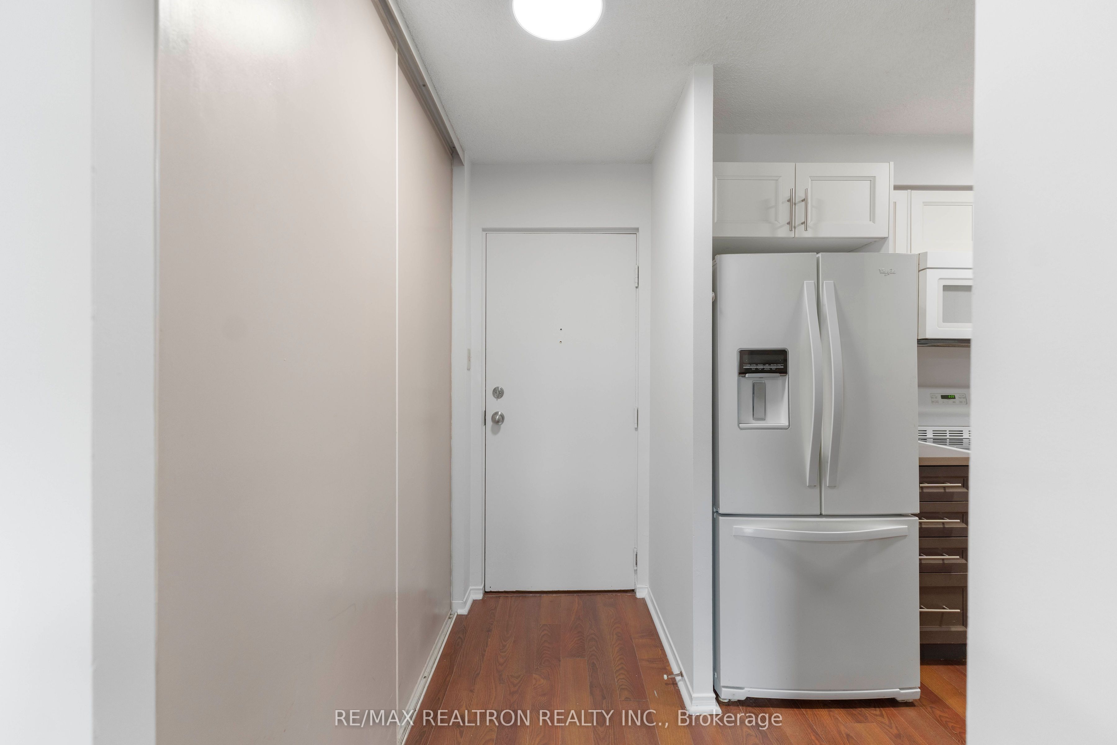 155 Riverglen Drive 320, Georgina, ON L4P 3M3 photo 5