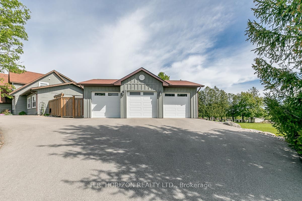 19 Mulock Drive, Bradford West Gwillimbury, ON L0G 1B0 photo 3