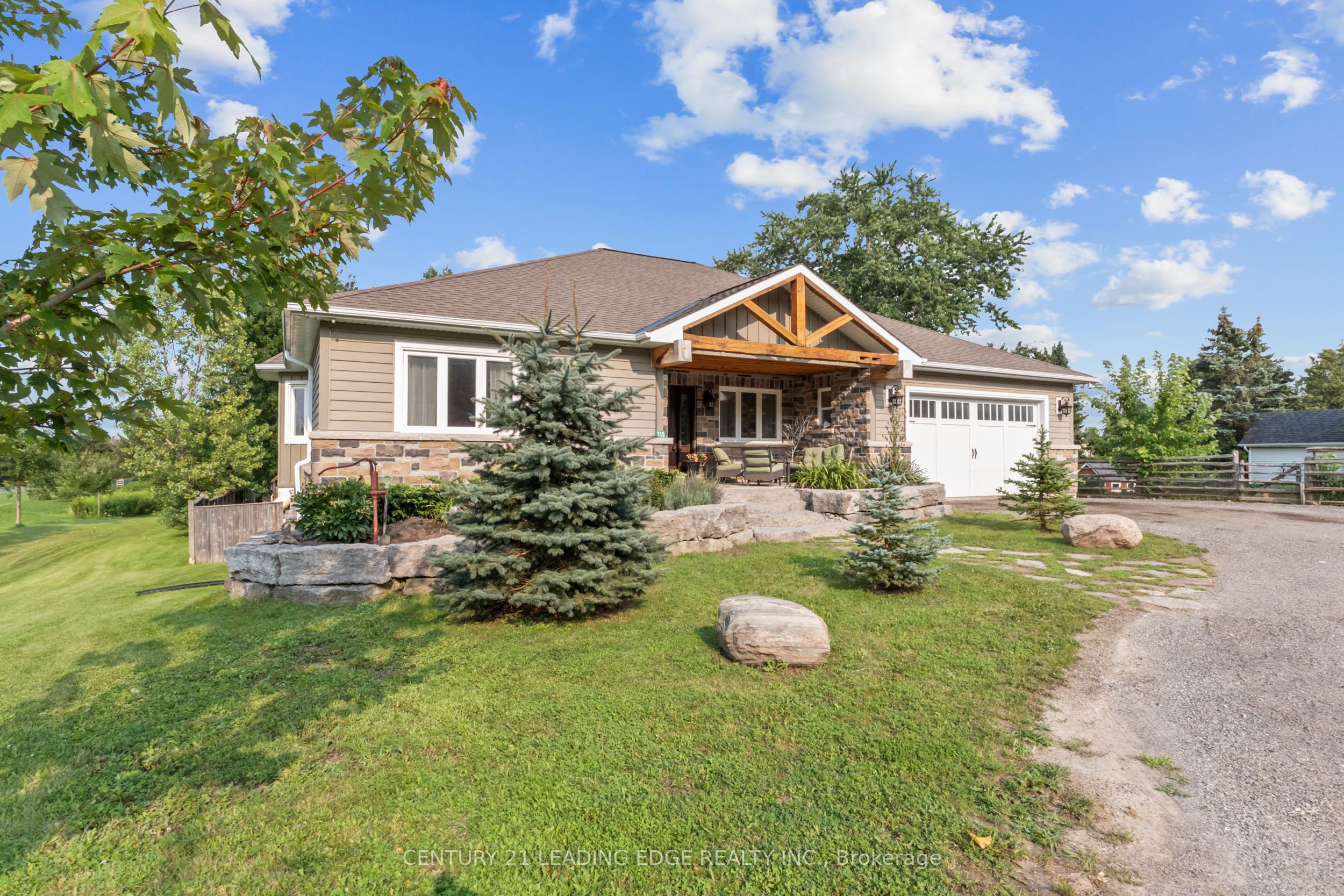 315 Main Street N, Uxbridge, ON L9P 1R6 photo 2