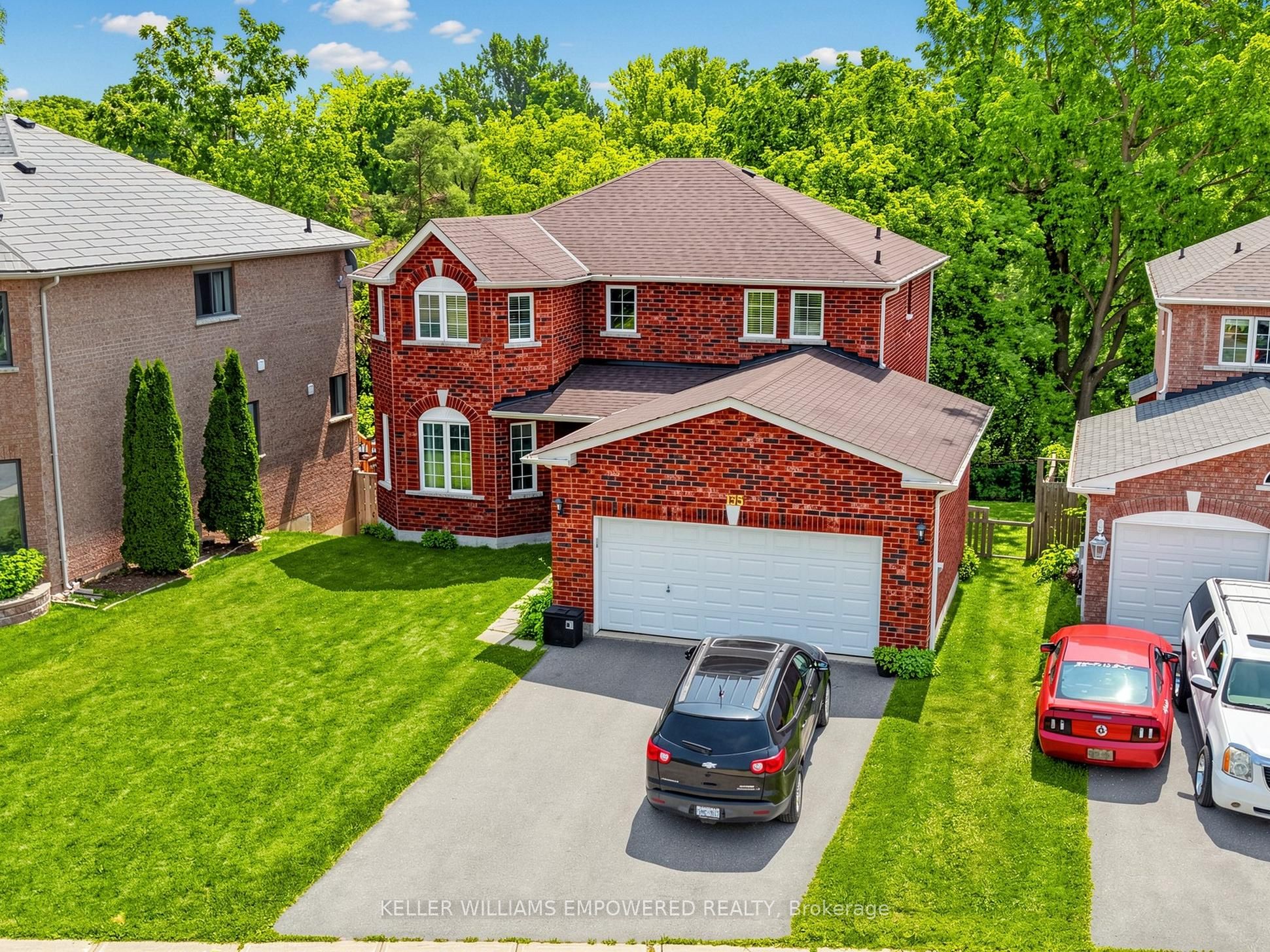 135 Buchanan Drive, New Tecumseth, ON L9R 0A4