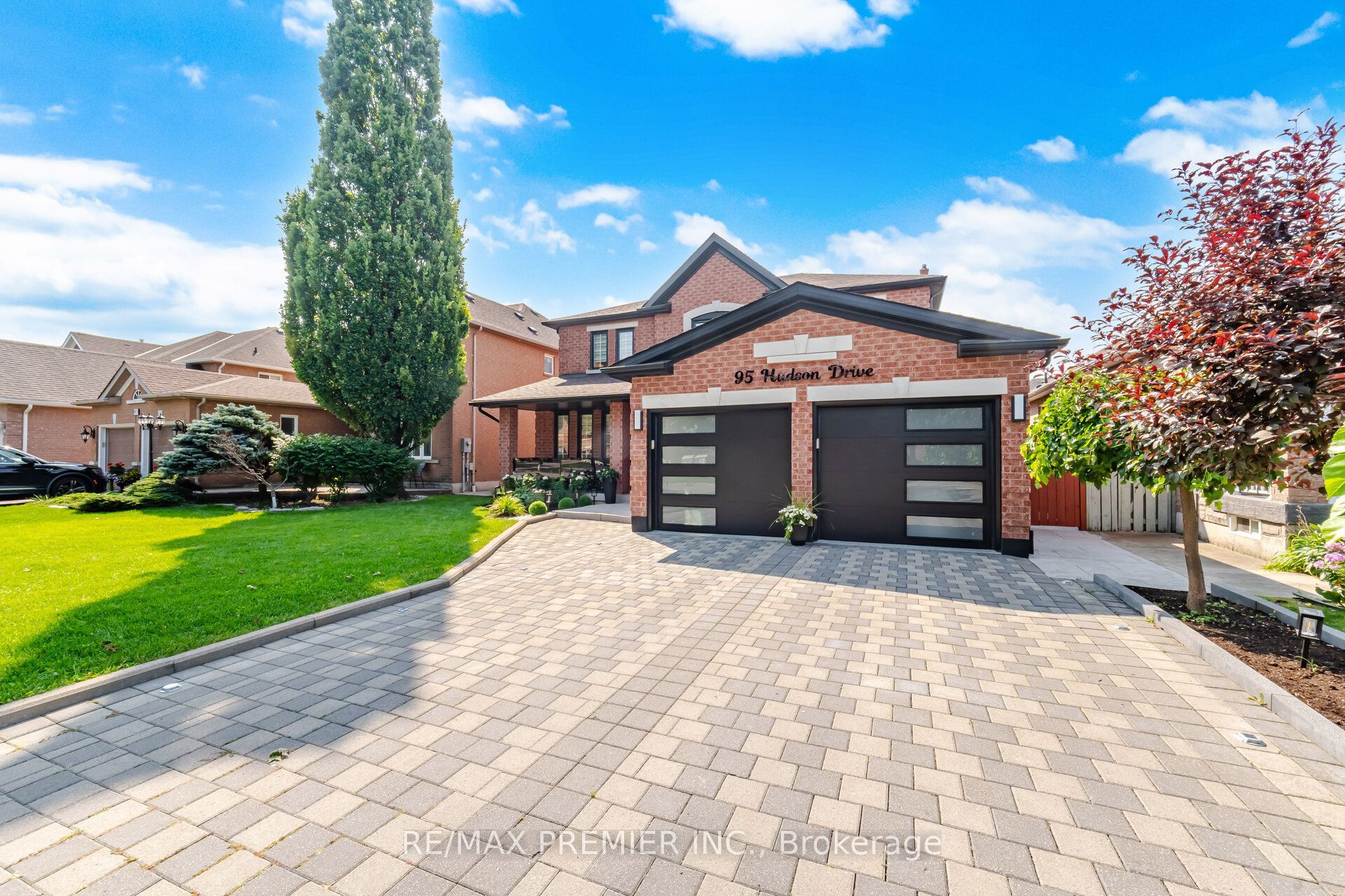 95 Hudson Drive, Vaughan, ON L6A 1X4 photo 3