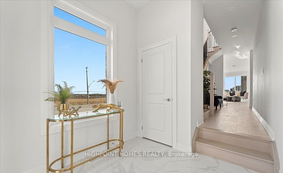 77 Schmeltzer Crescent, Richmond Hill, ON L4E 1A2 photo 5