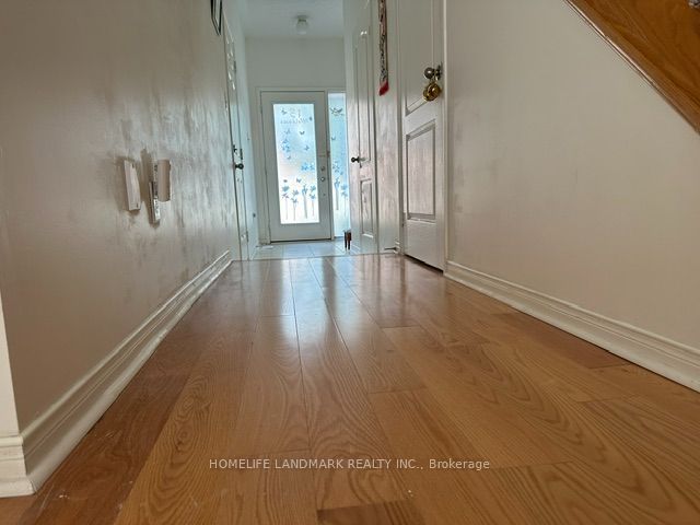 13 Eastwind Drive, Whitchurch-Stouffville, ON L4A 0W6 photo 2