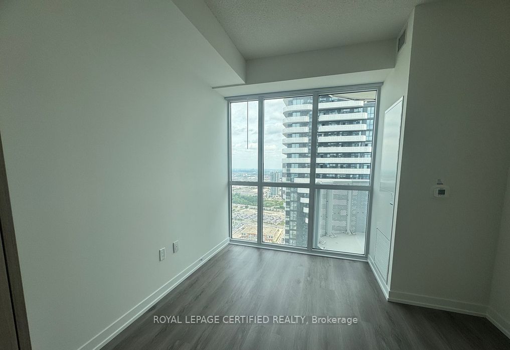 225 Commerce Street 5515, Vaughan, ON L4K 0R1 photo 4
