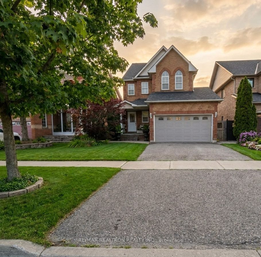 18 Nantucket Drive Main & 2nd Floor, Richmond Hill, ON L4E 3V1 photo 3