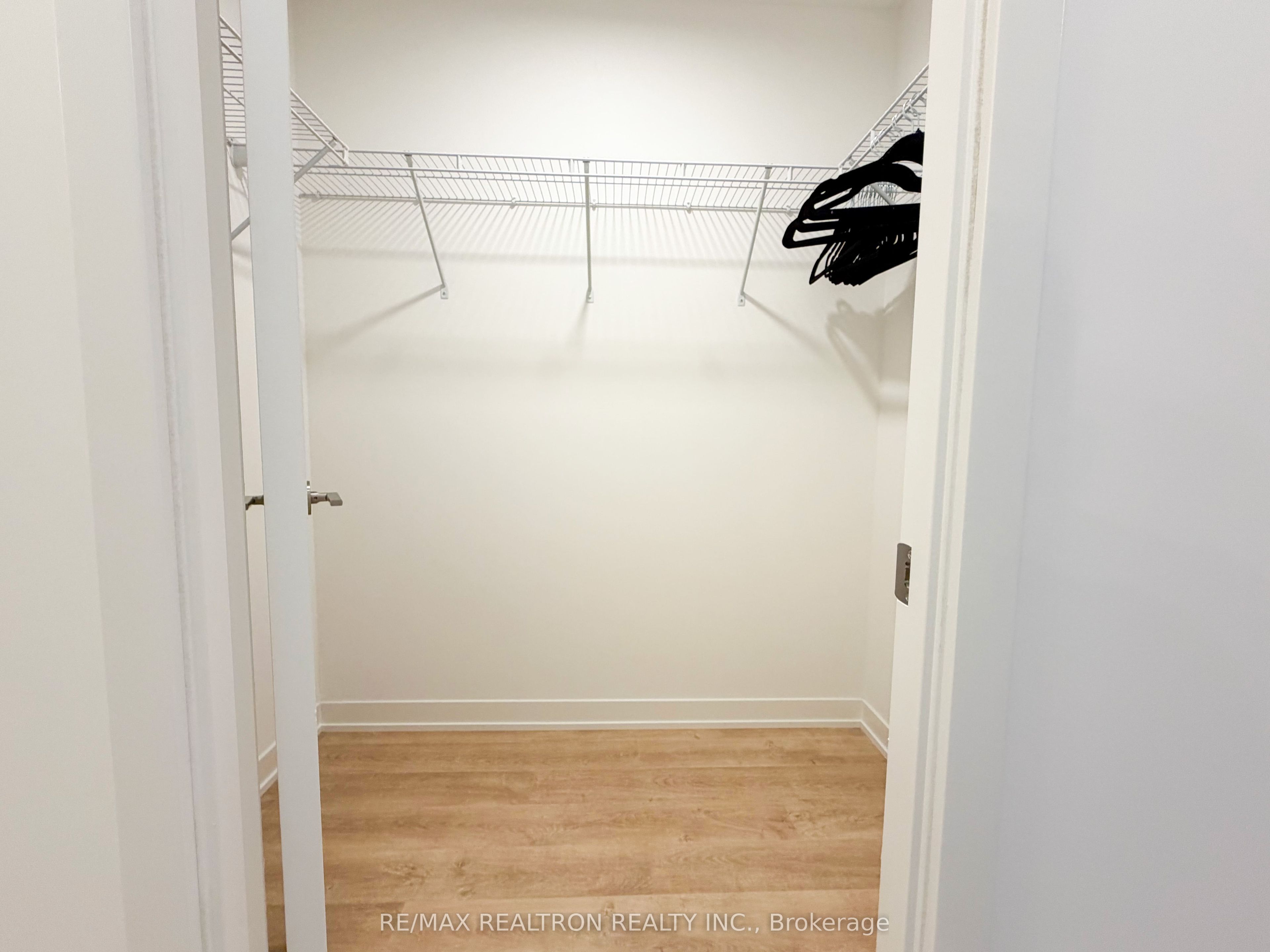 292 Verdale Crossing 1014, Markham, ON L6G 0H6 photo 2