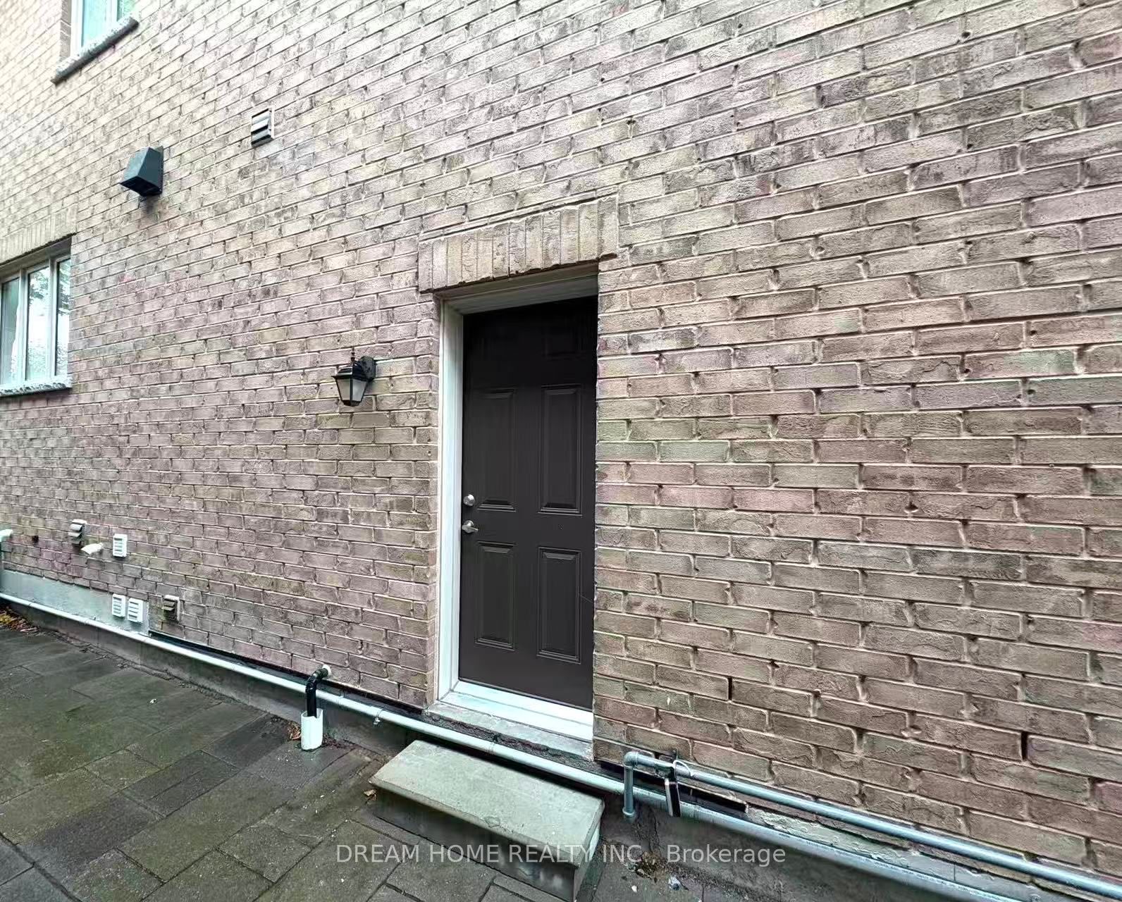 19 Erintol Way Bsmt, Markham, ON L3S 0E6 photo 3