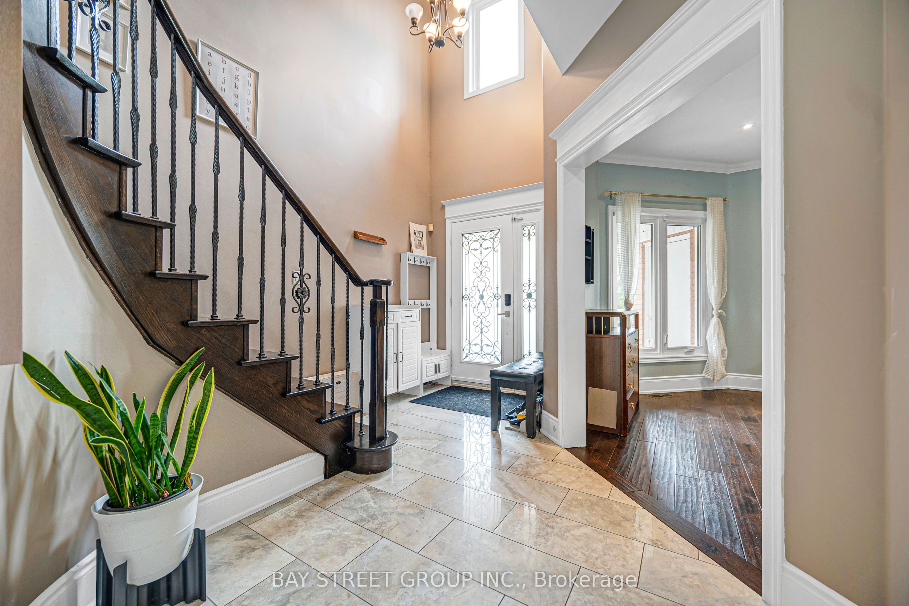 14 Rocksprings Avenue, Richmond Hill, ON L4S 1R1 photo 5