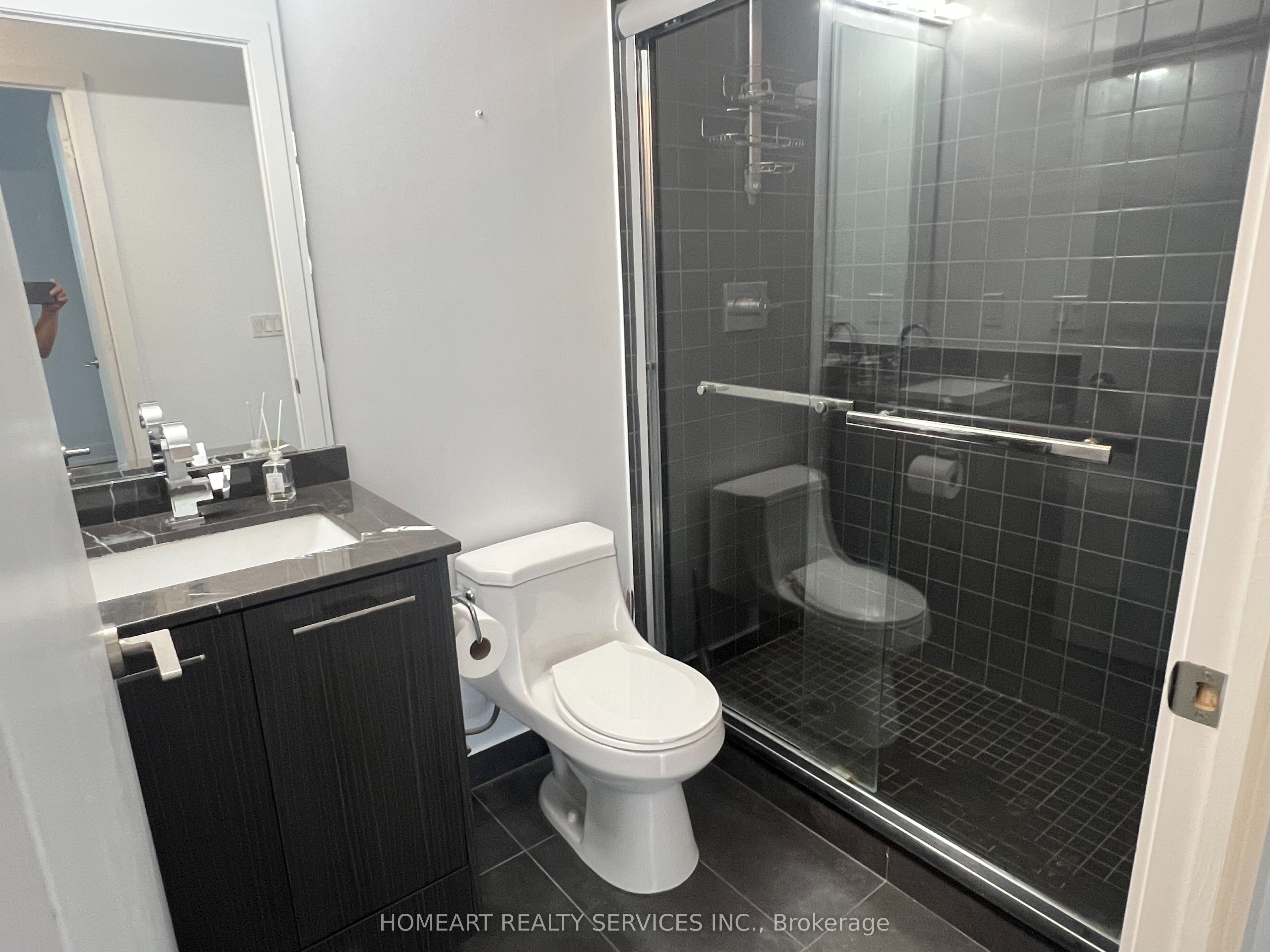 9471 Yonge Street E 1204, Richmond Hill, ON L4C 0Z5 photo 5