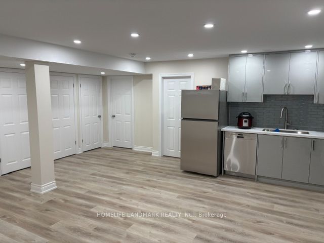 27B Jewelwing Court, Bradford West Gwillimbury, ON L3Z 0N6 photo 2