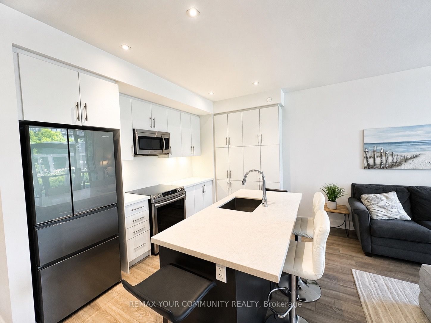 375 Sea Ray Avenue 123, Innisfil, ON L9S 0N9 photo 4