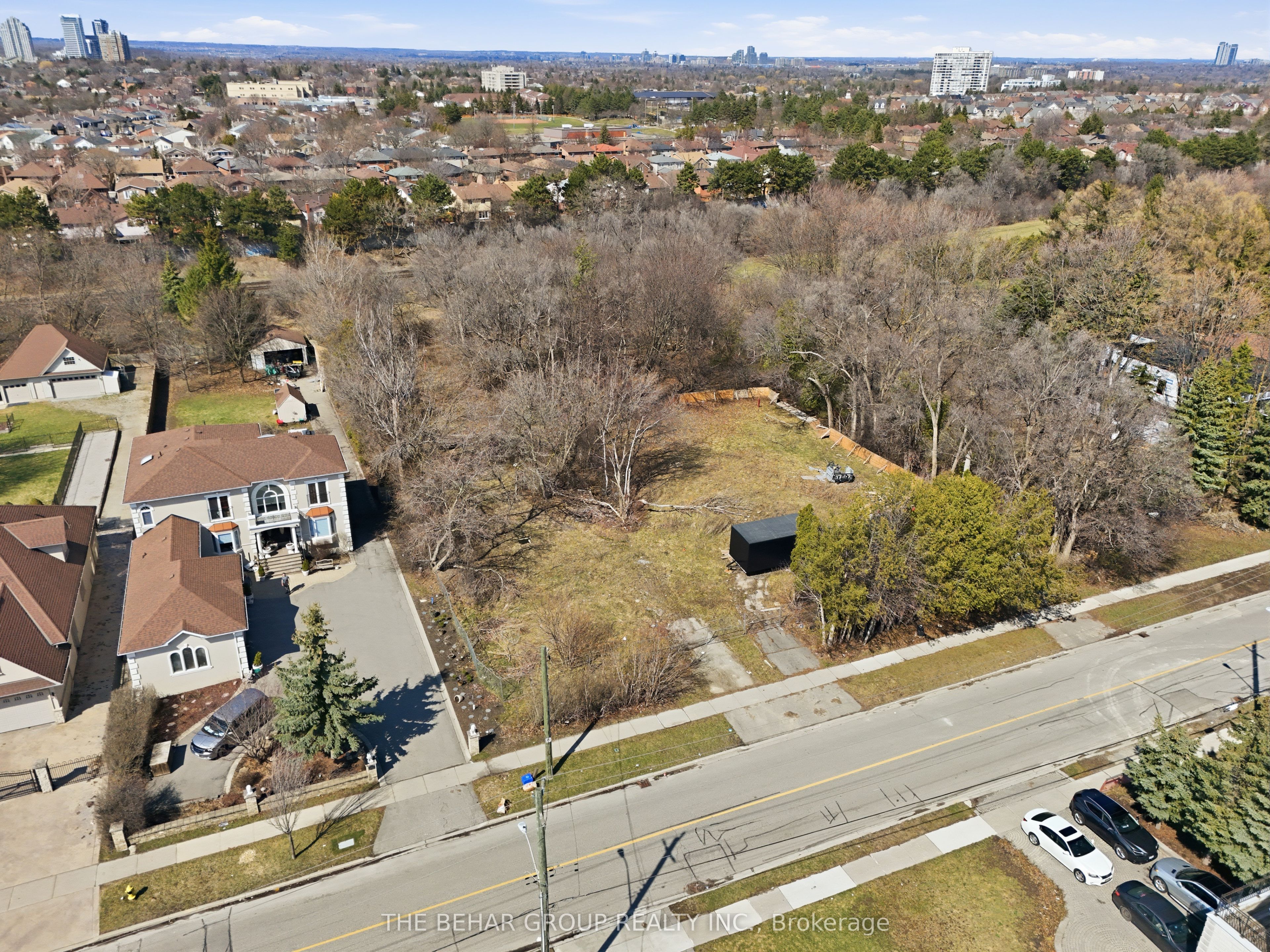 196-198 Crestwood Road, Vaughan, ON L4J 1A9 photo 4