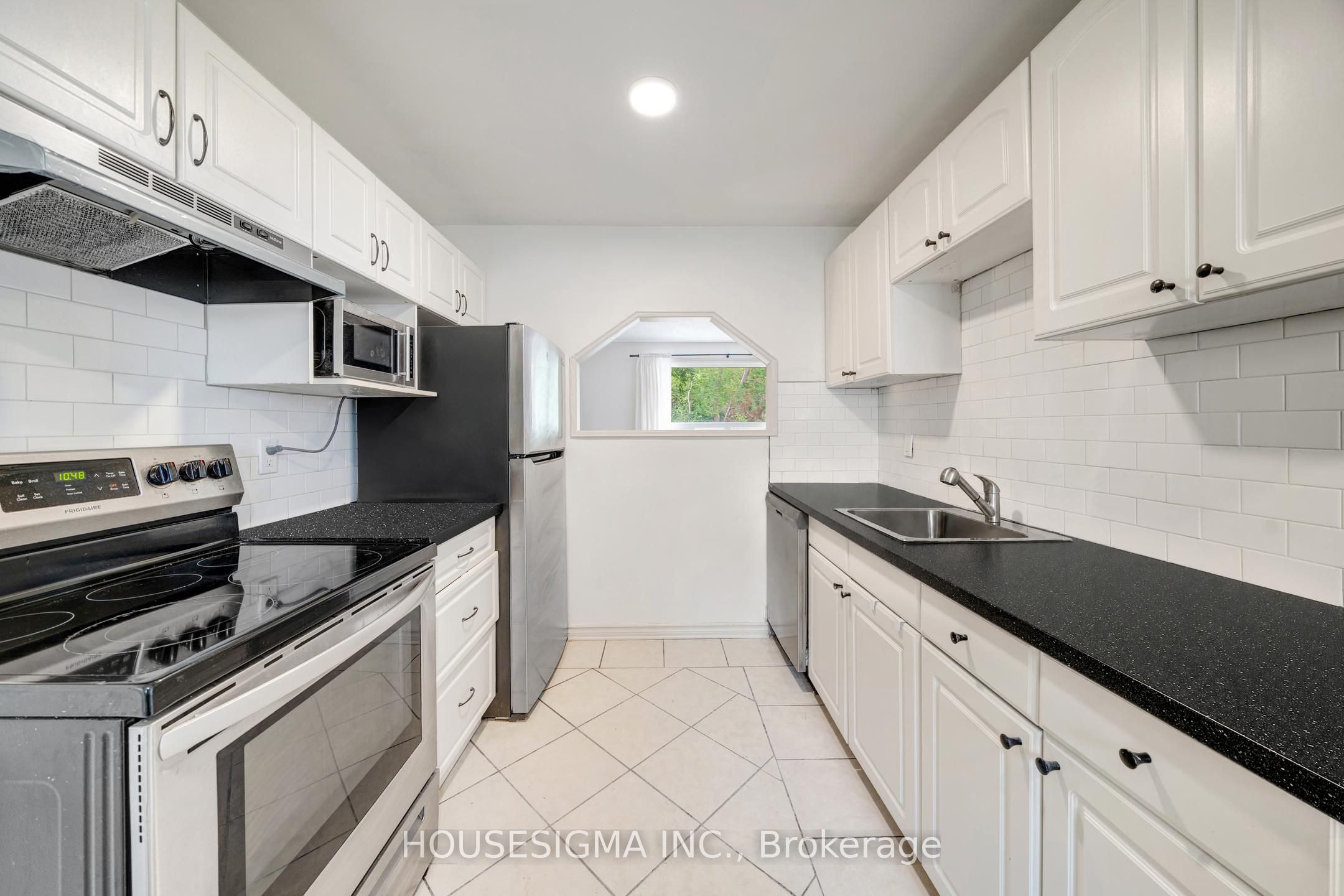 40 East Street 19, Georgina, ON L0E 1R0 photo 4