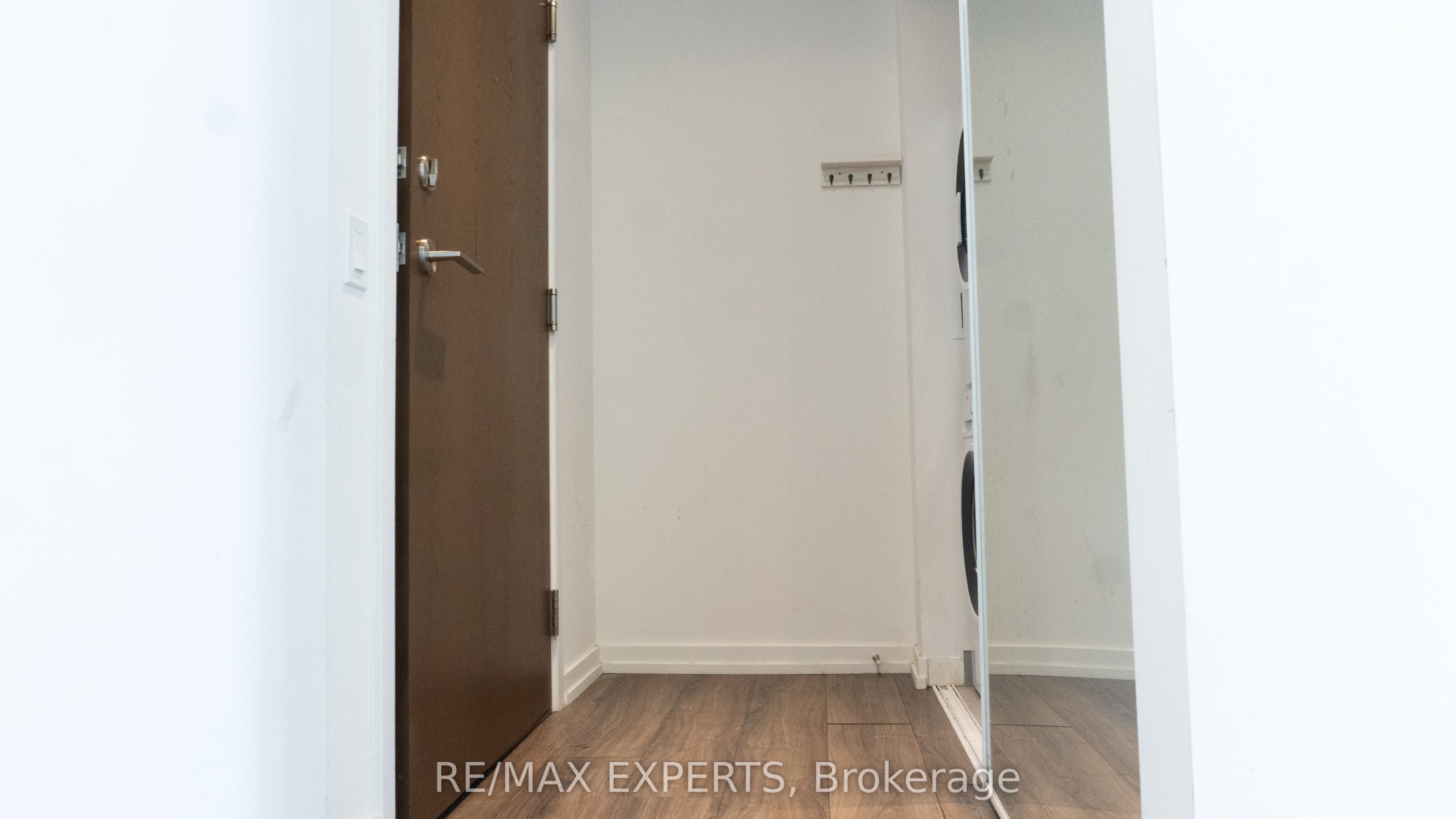 7890 Jane Street 1802, Vaughan, ON L4K 0K9 photo 5