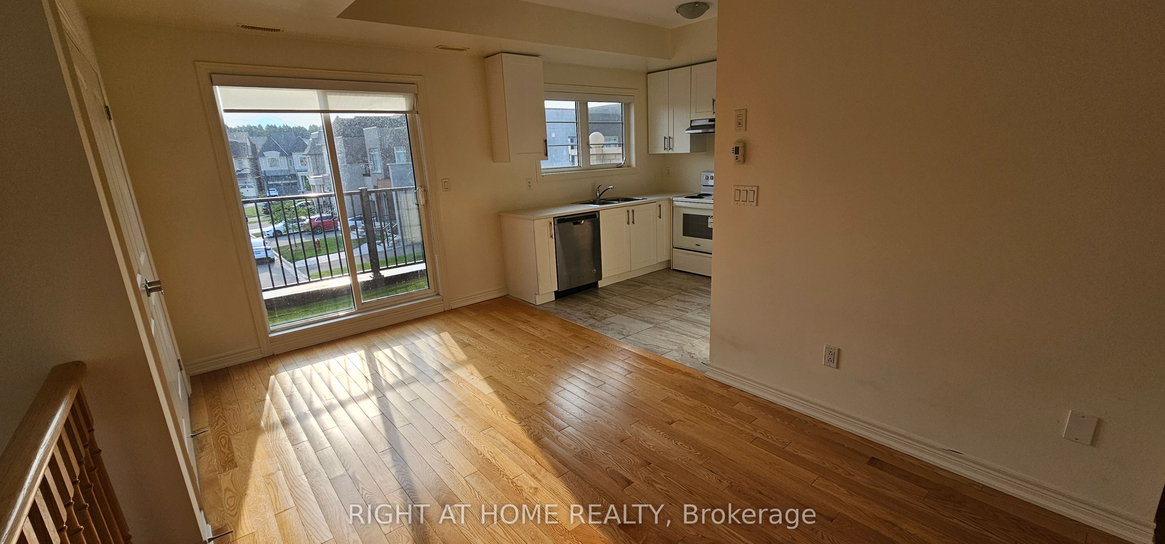 9430 Bayview Avenue Upper, Richmond Hill, ON L4C 5G9 photo 4