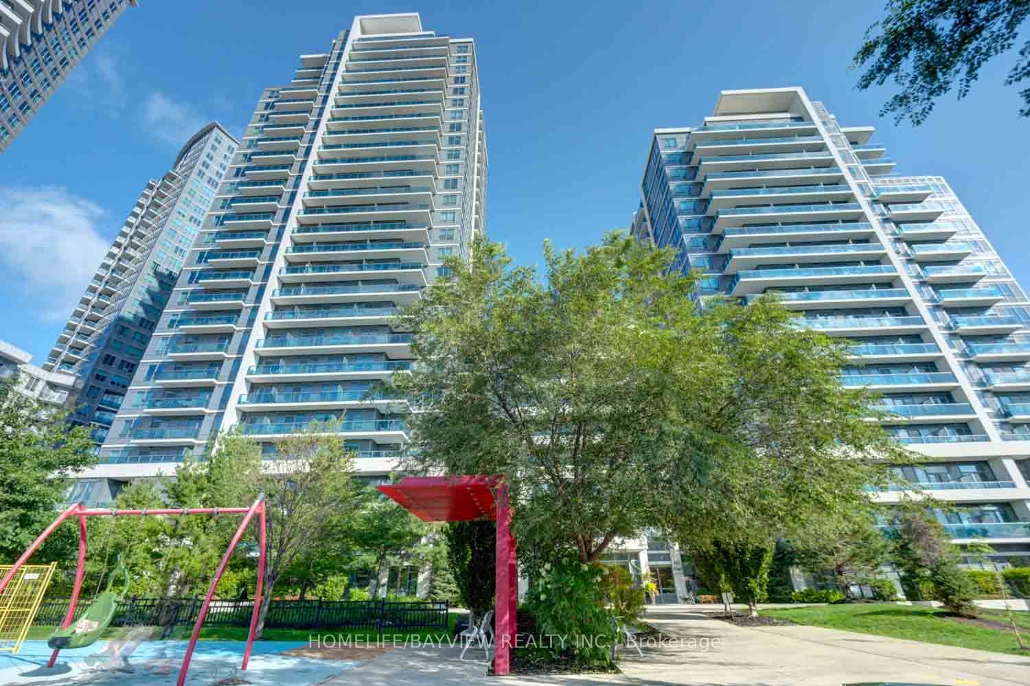 7165 YONGE Street 2403, Markham, ON L3T 0C9