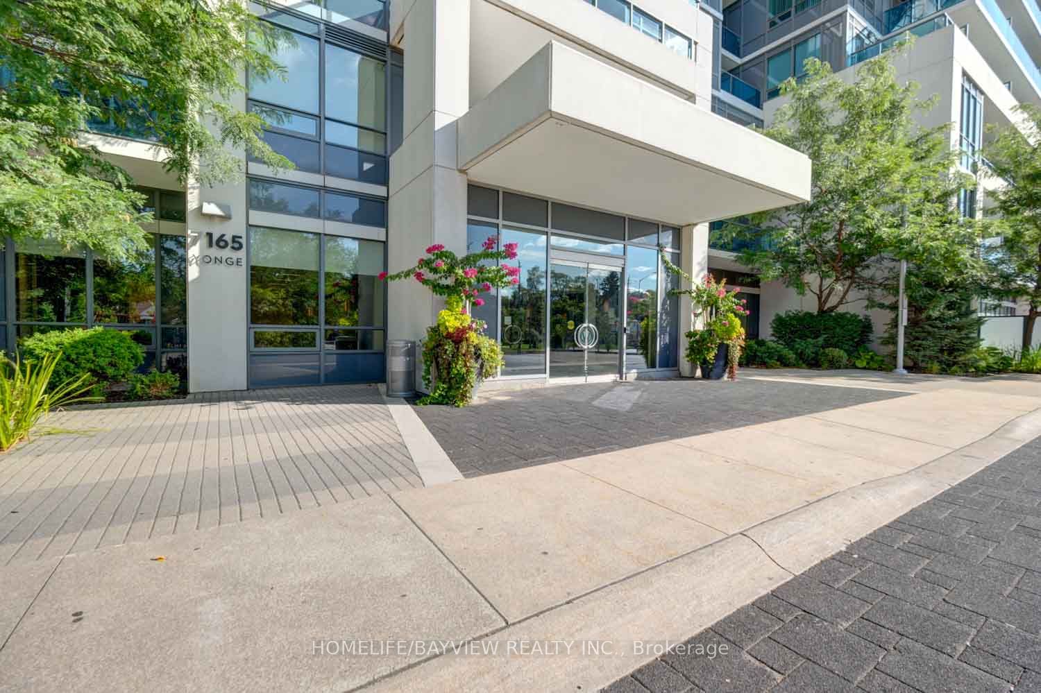 7165 YONGE Street 2403, Markham, ON L3T 0C9 photo 4