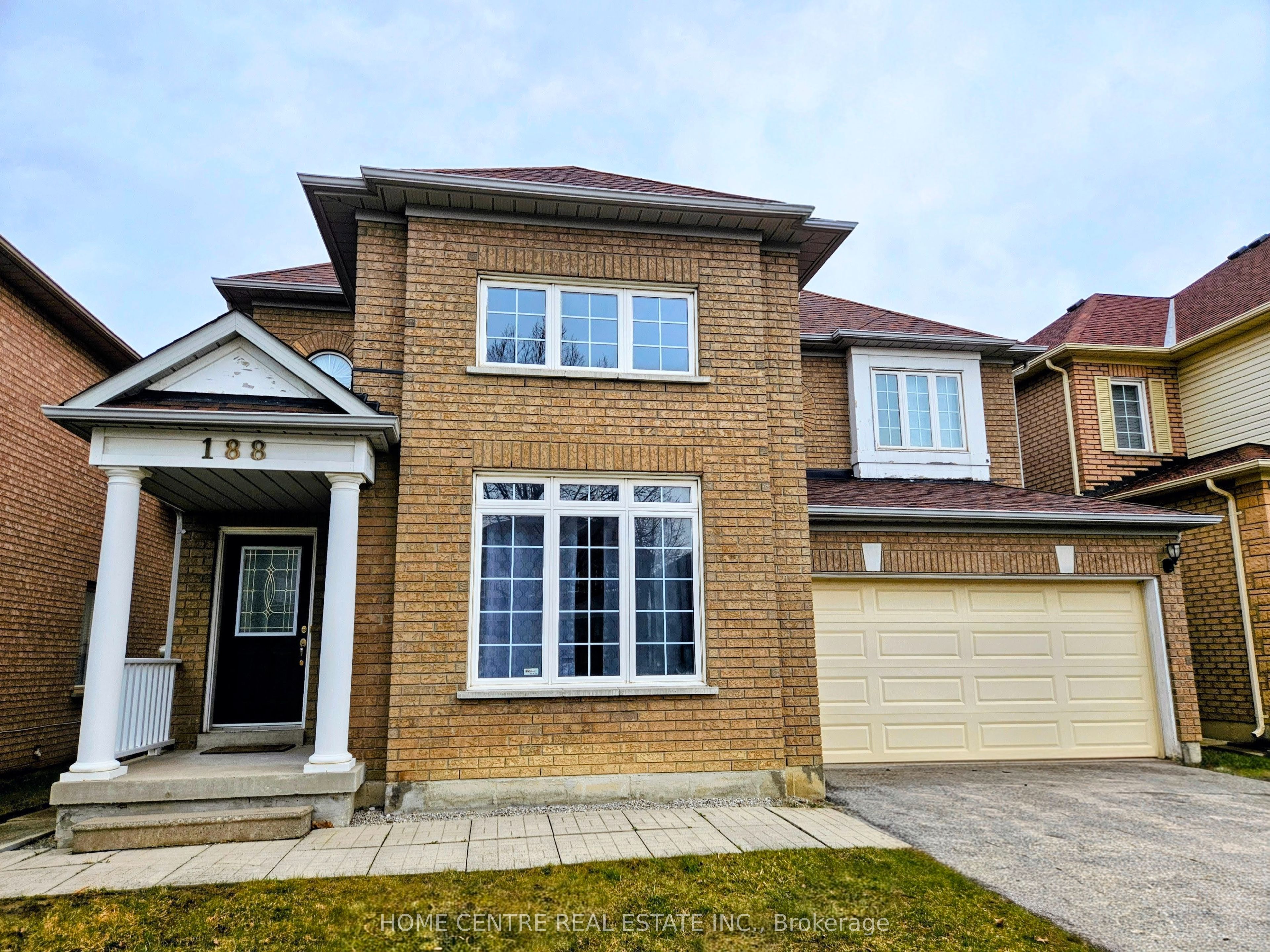 188 Silver Linden Drive, Richmond Hill, ON L4B 4G6