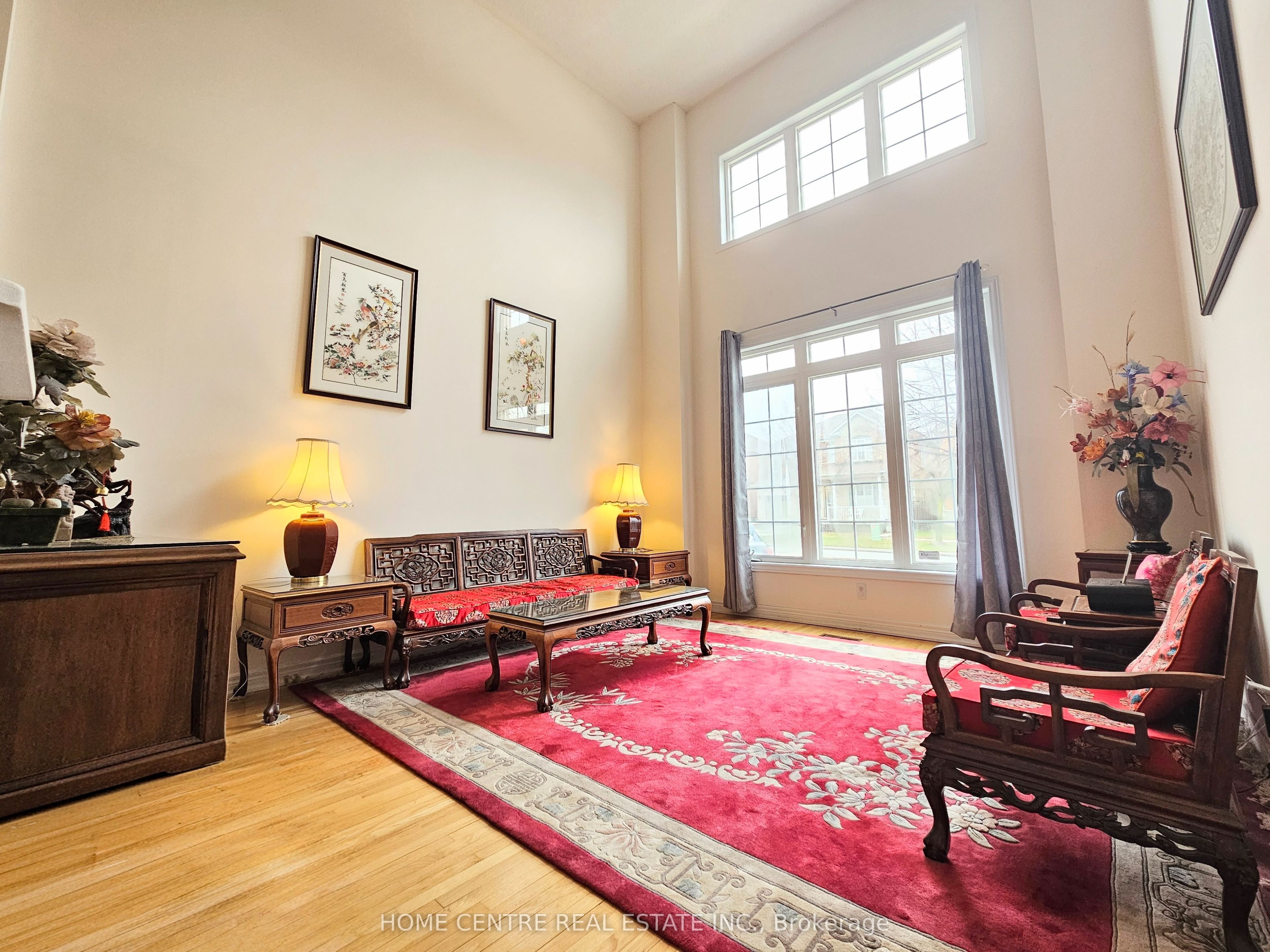 188 Silver Linden Drive, Richmond Hill, ON L4B 4G6 photo 2