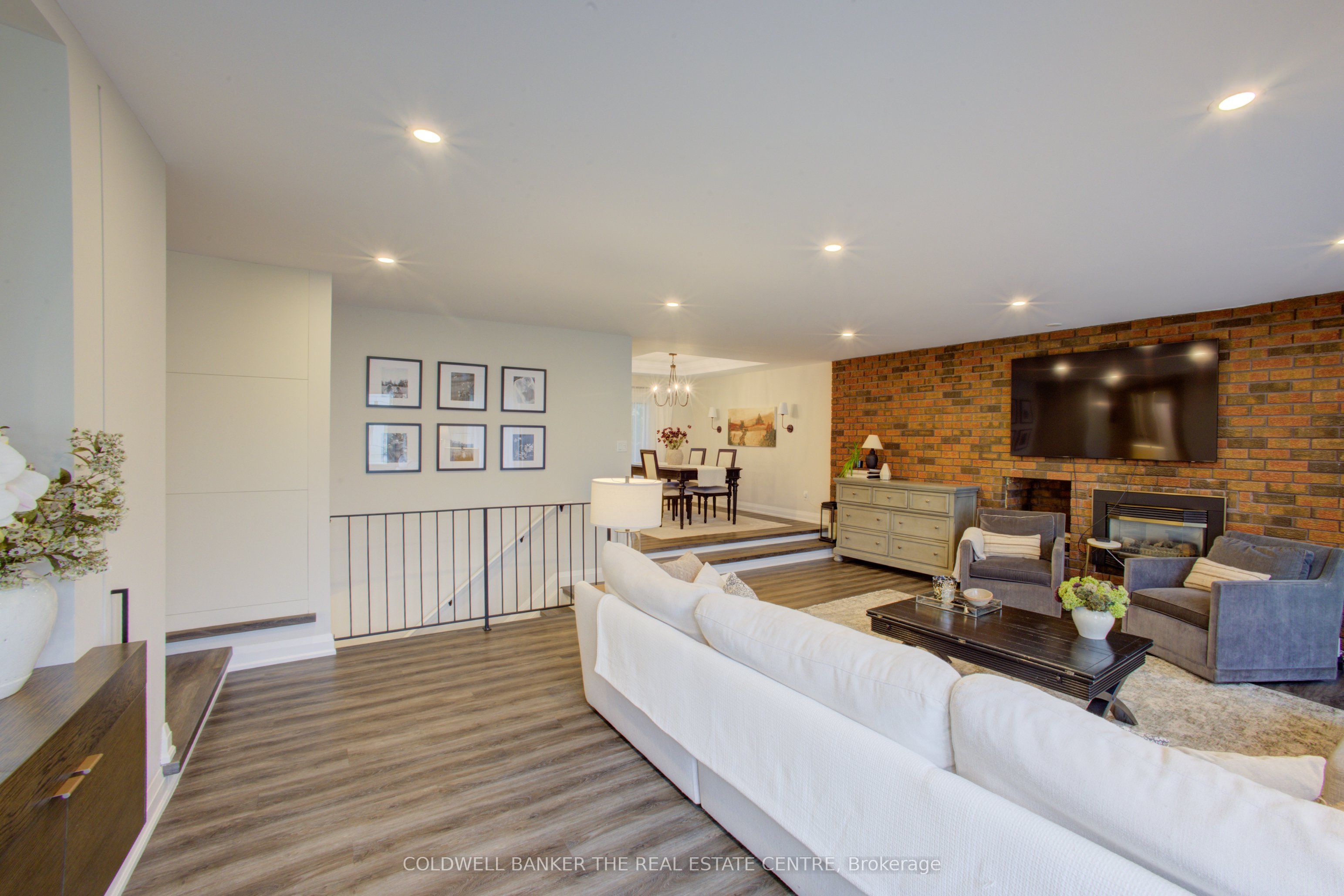 89 King Street, Essa, ON L0M 1B0 photo 4