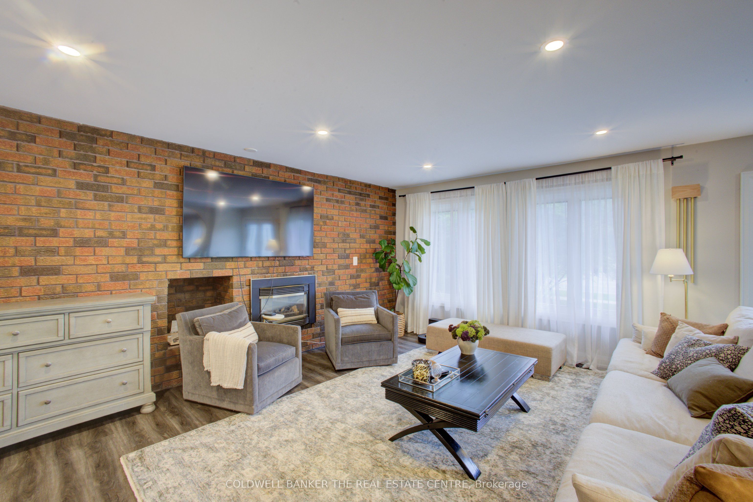 89 King Street, Essa, ON L0M 1B0 photo 5
