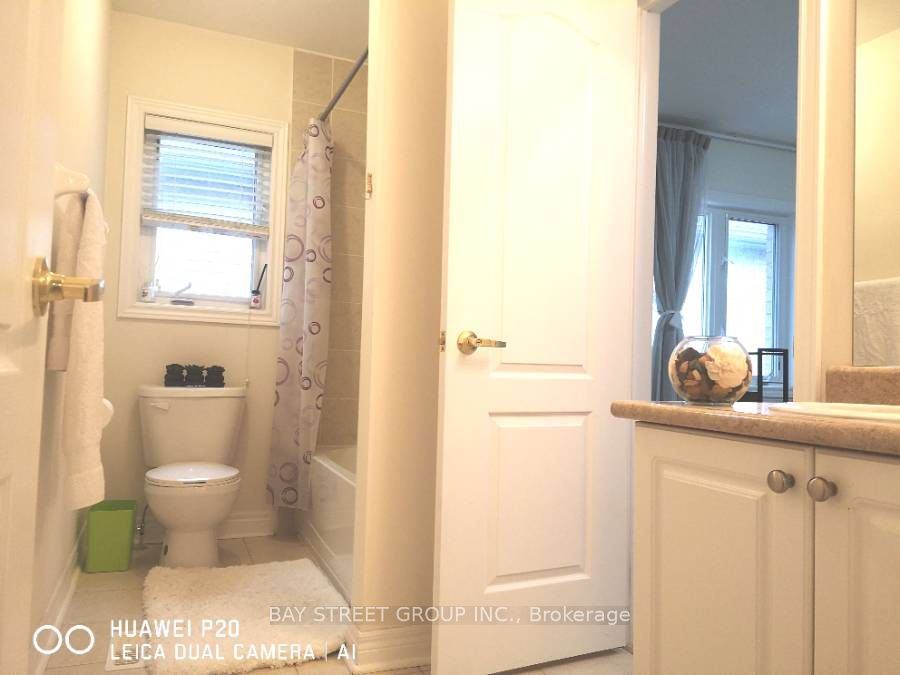 25 Maria Road 2nd M, Markham, ON L6E 0E3 photo 3