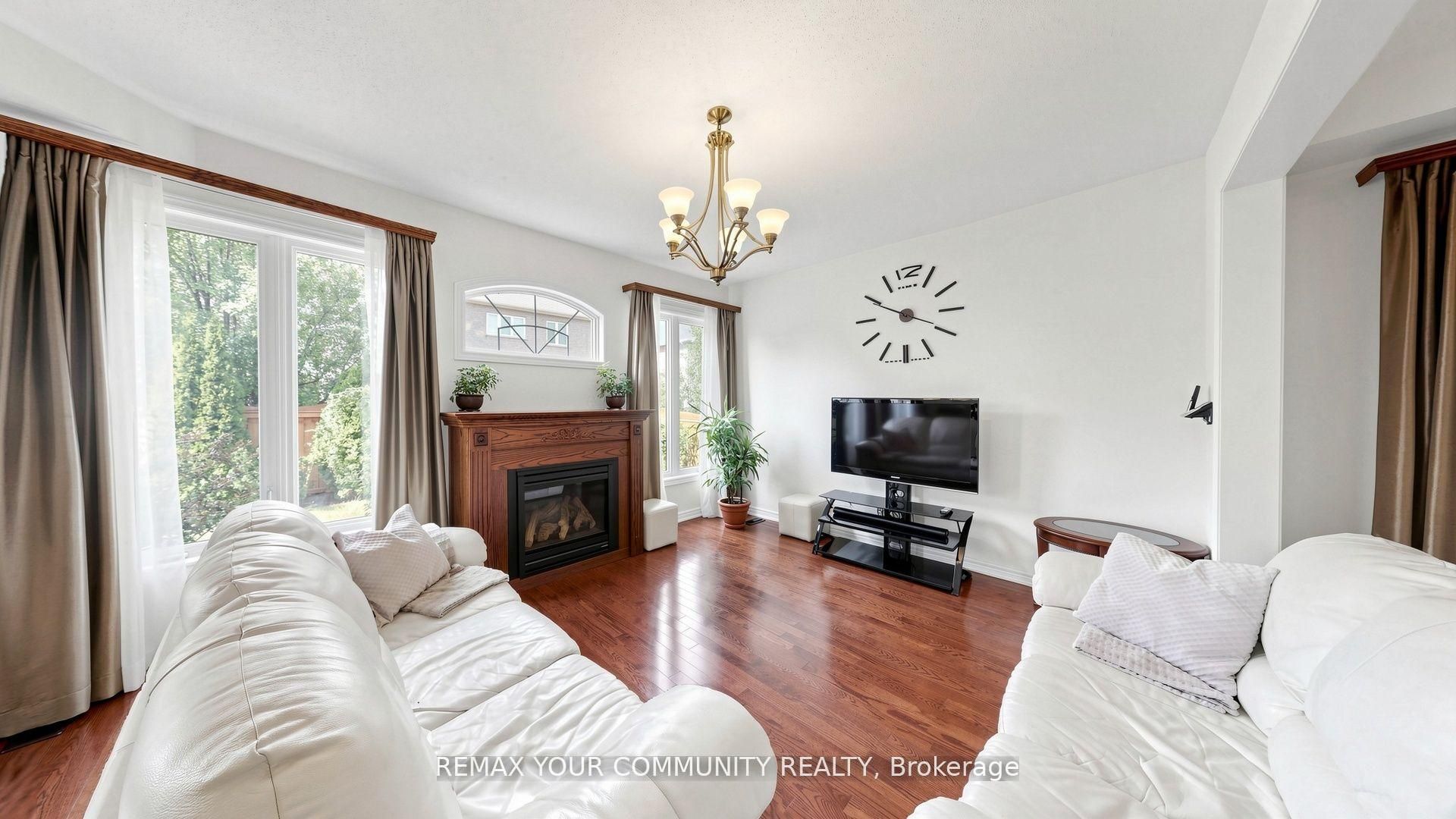 6 Homerton Avenue, Richmond Hill, ON L4E 0V9 photo 5